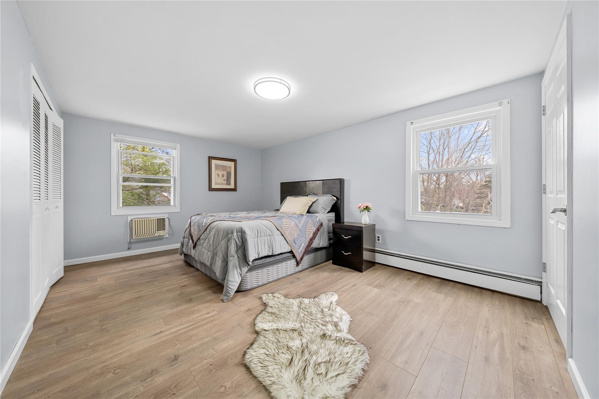 Single Family Brookfield  Suffolk County, NY 11720, MLS-851957-21