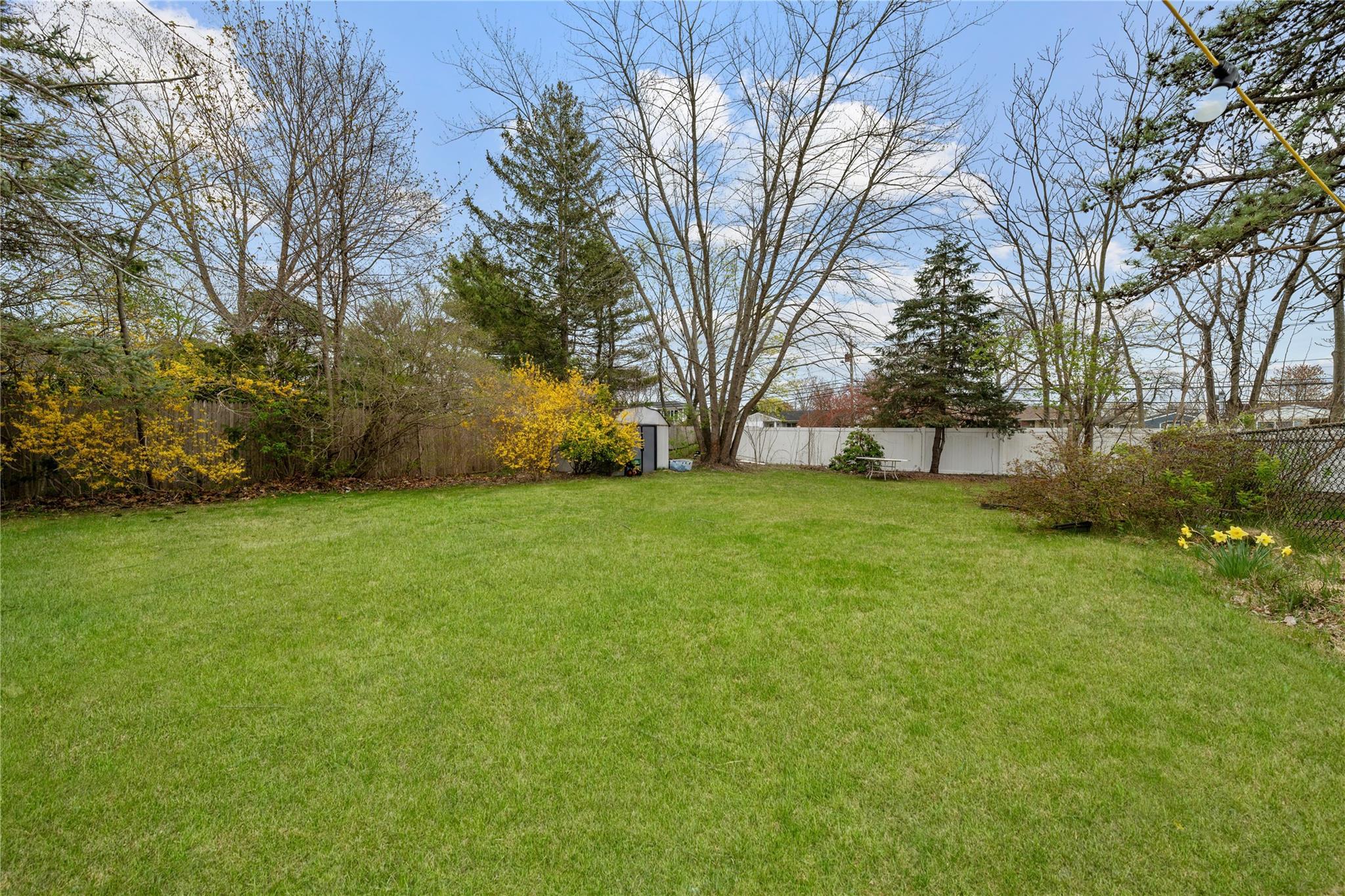 Single Family Brookfield  Suffolk County, NY 11720, MLS-851957-34