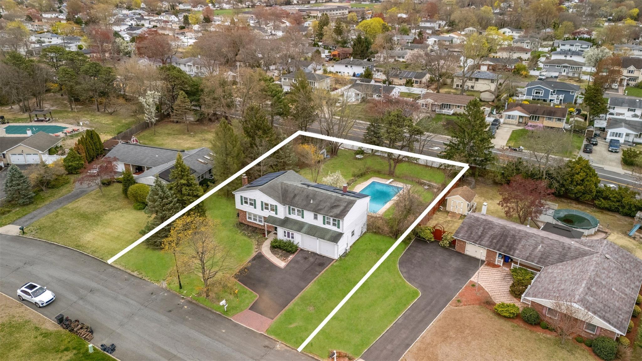 Single Family Brookfield  Suffolk County, NY 11720, MLS-851957-36
