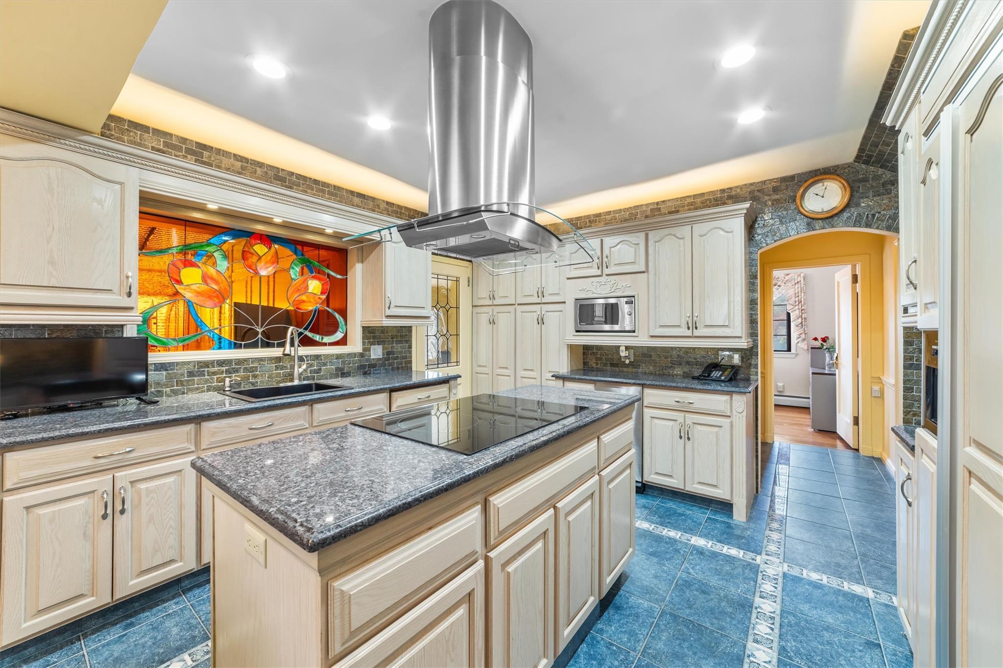 Single Family Kneeland  Westchester County, NY 10705, MLS-851965-12