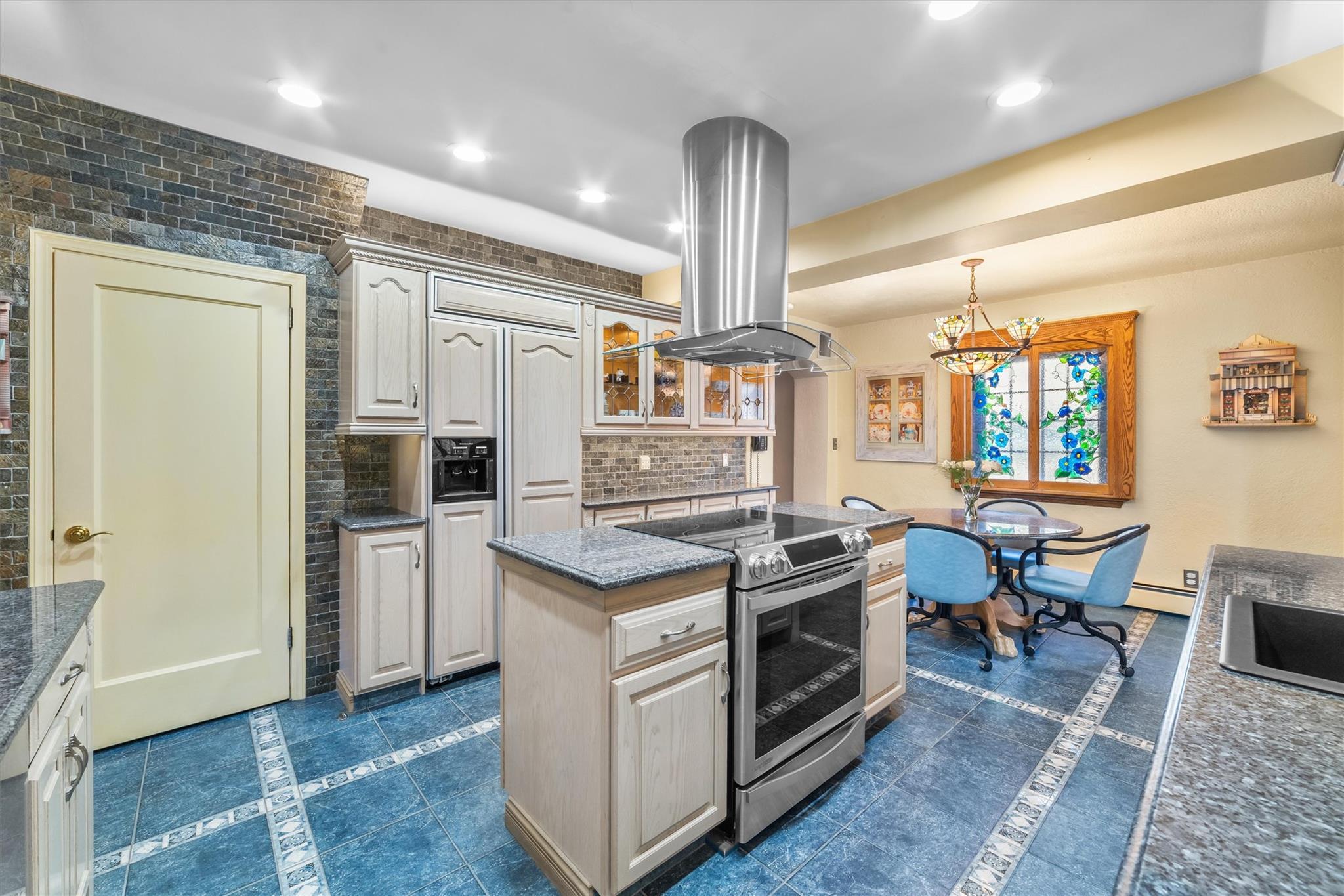 Single Family Kneeland  Westchester County, NY 10705, MLS-851965-14