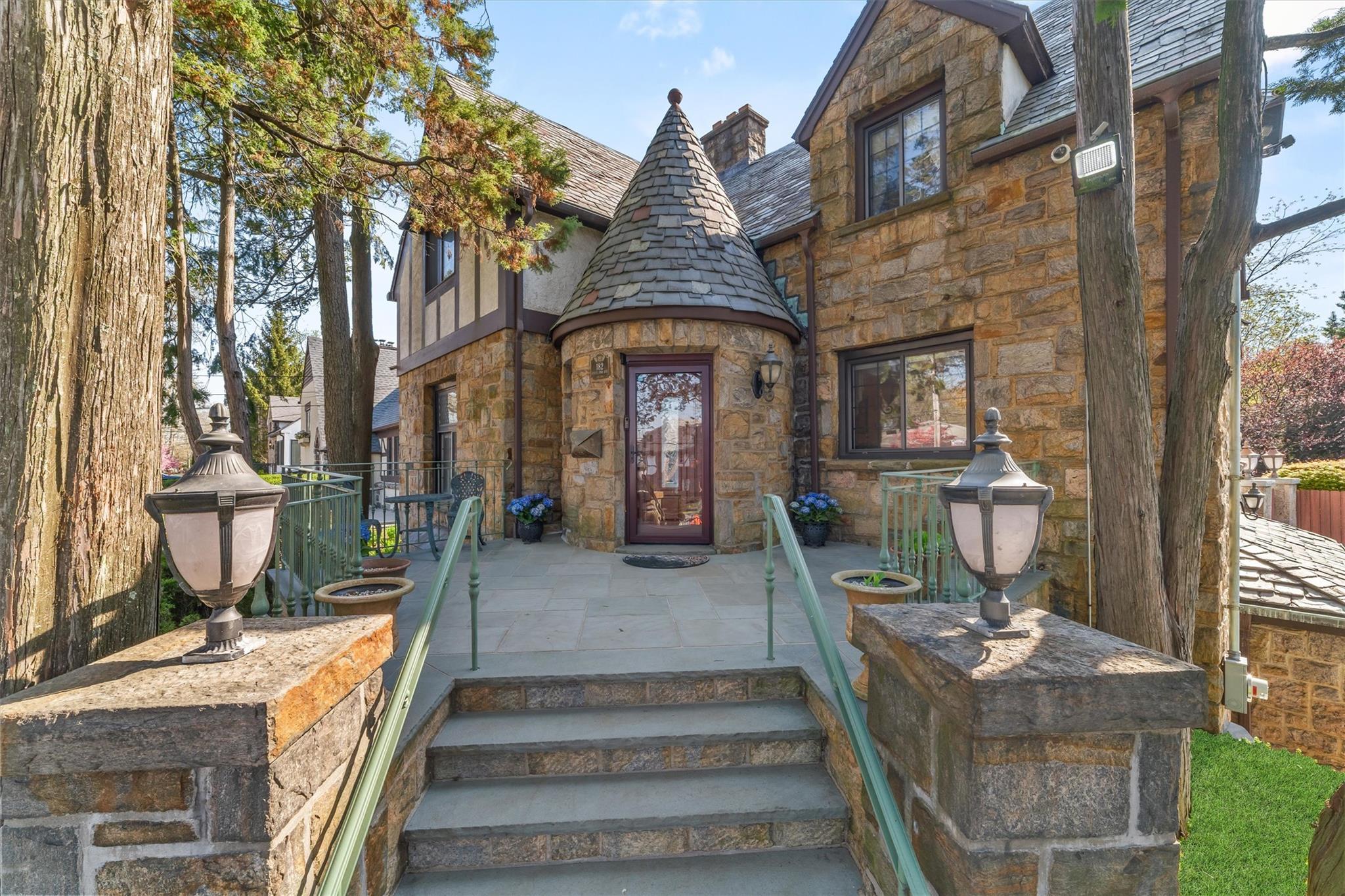 Single Family Kneeland  Westchester County, NY 10705, MLS-851965-3