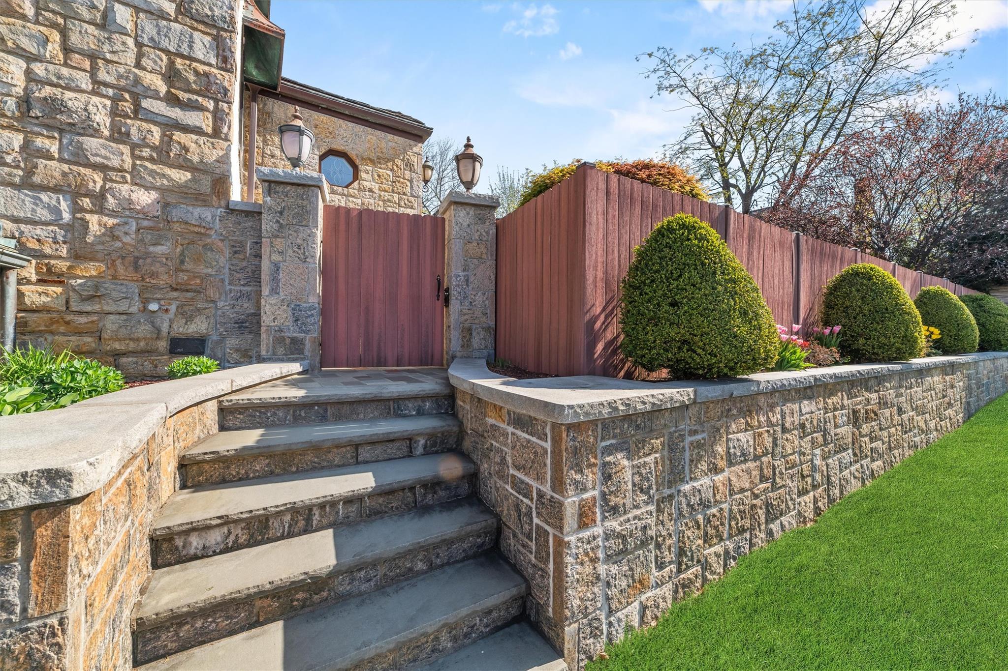 Single Family Kneeland  Westchester County, NY 10705, MLS-851965-6