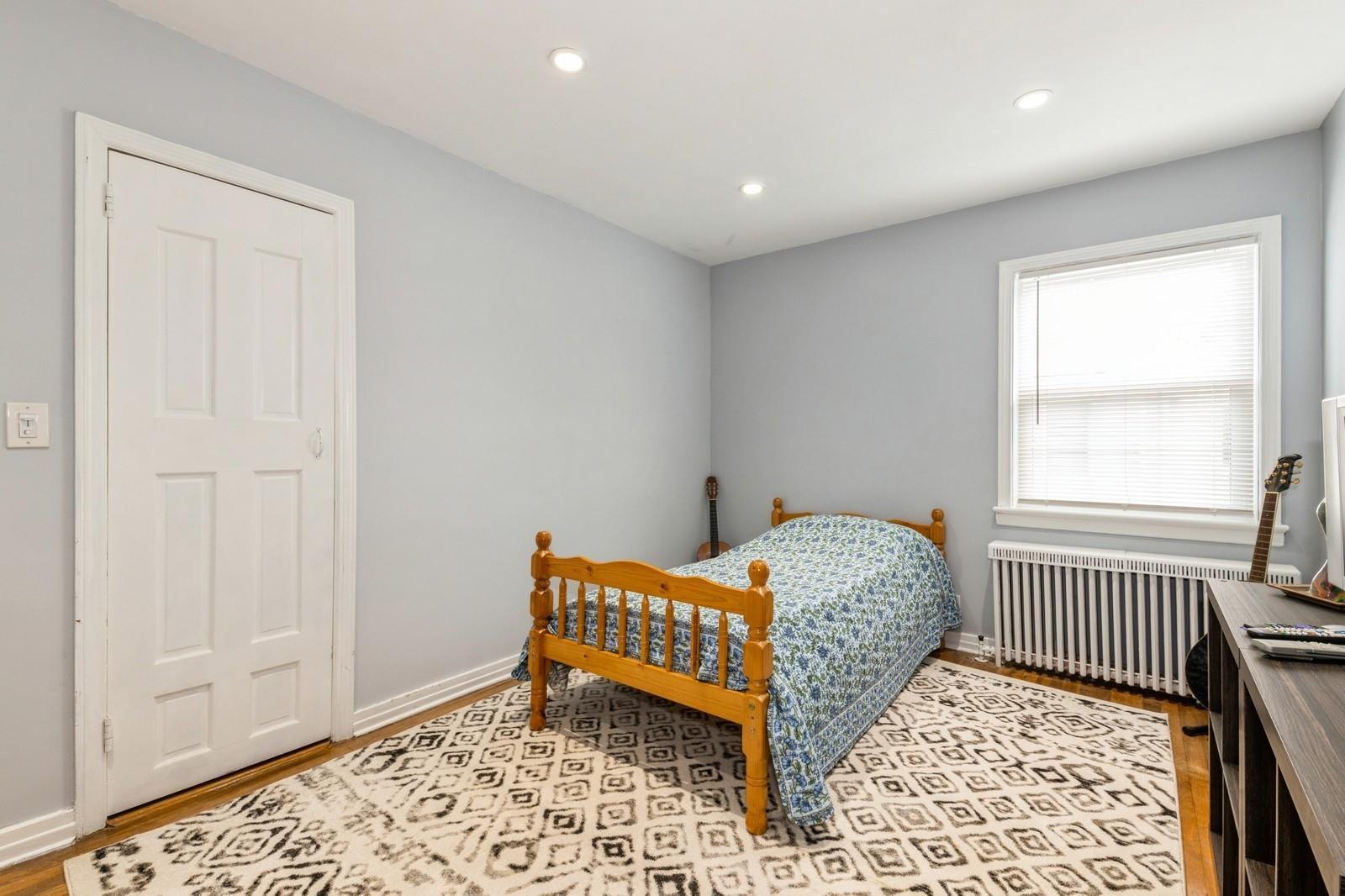 Single Family Stuart  Nassau County, NY 11581, MLS-851993-10