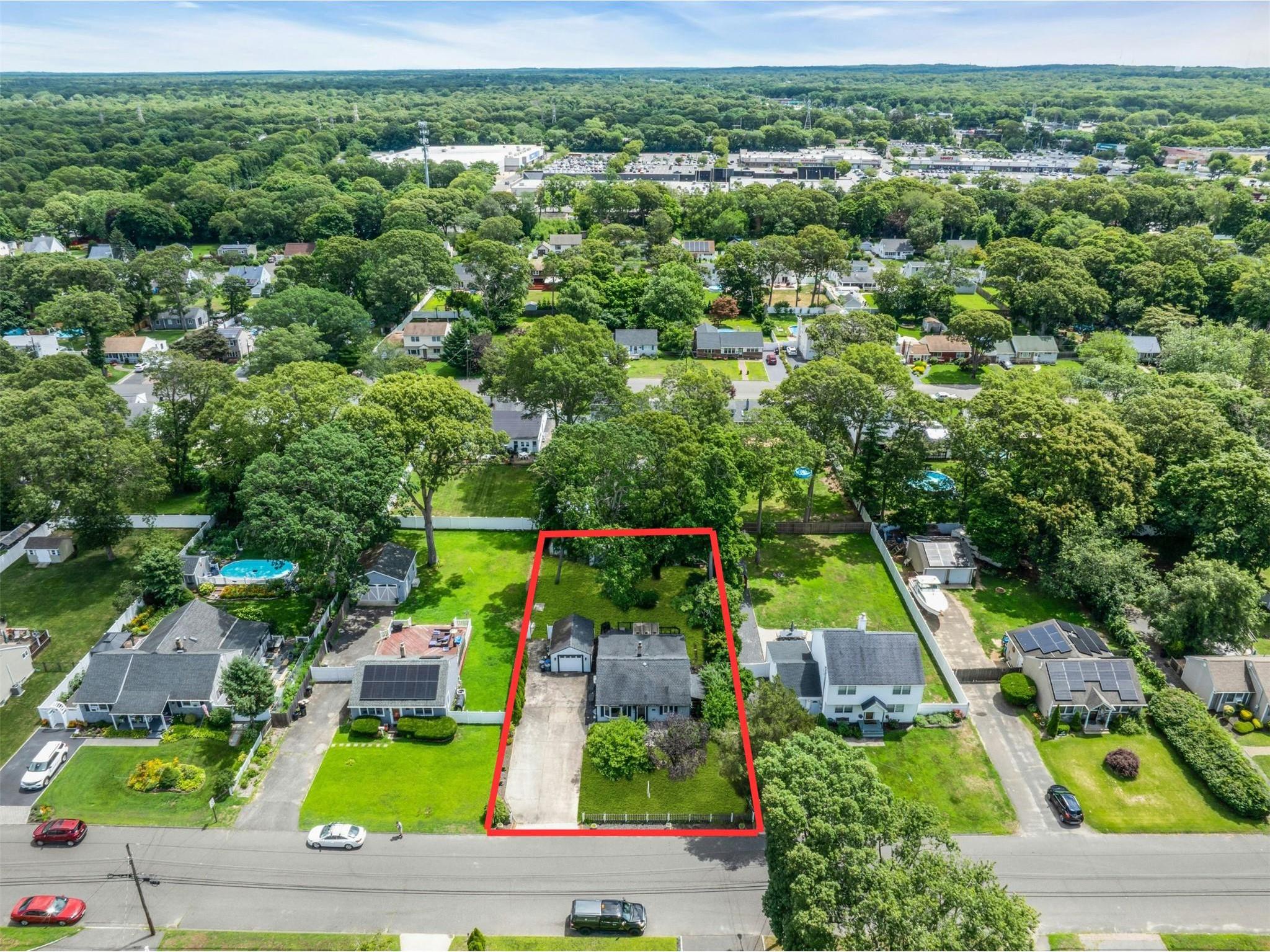 Single Family Noel  Suffolk County, NY 11720, MLS-852005-28
