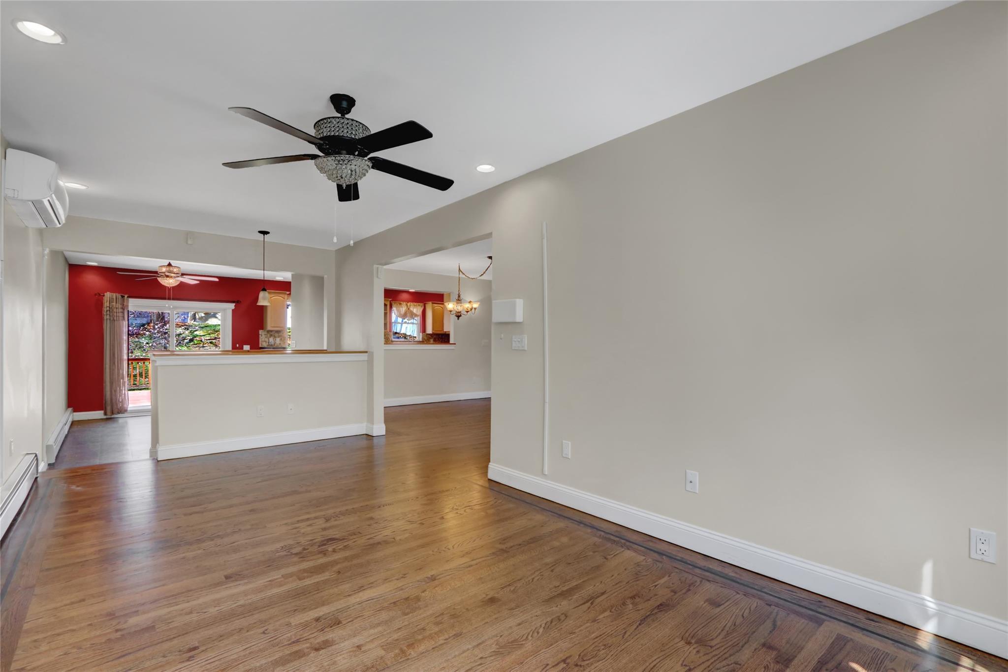 Single Family Fisk  Suffolk County, NY 11742, MLS-852015-13