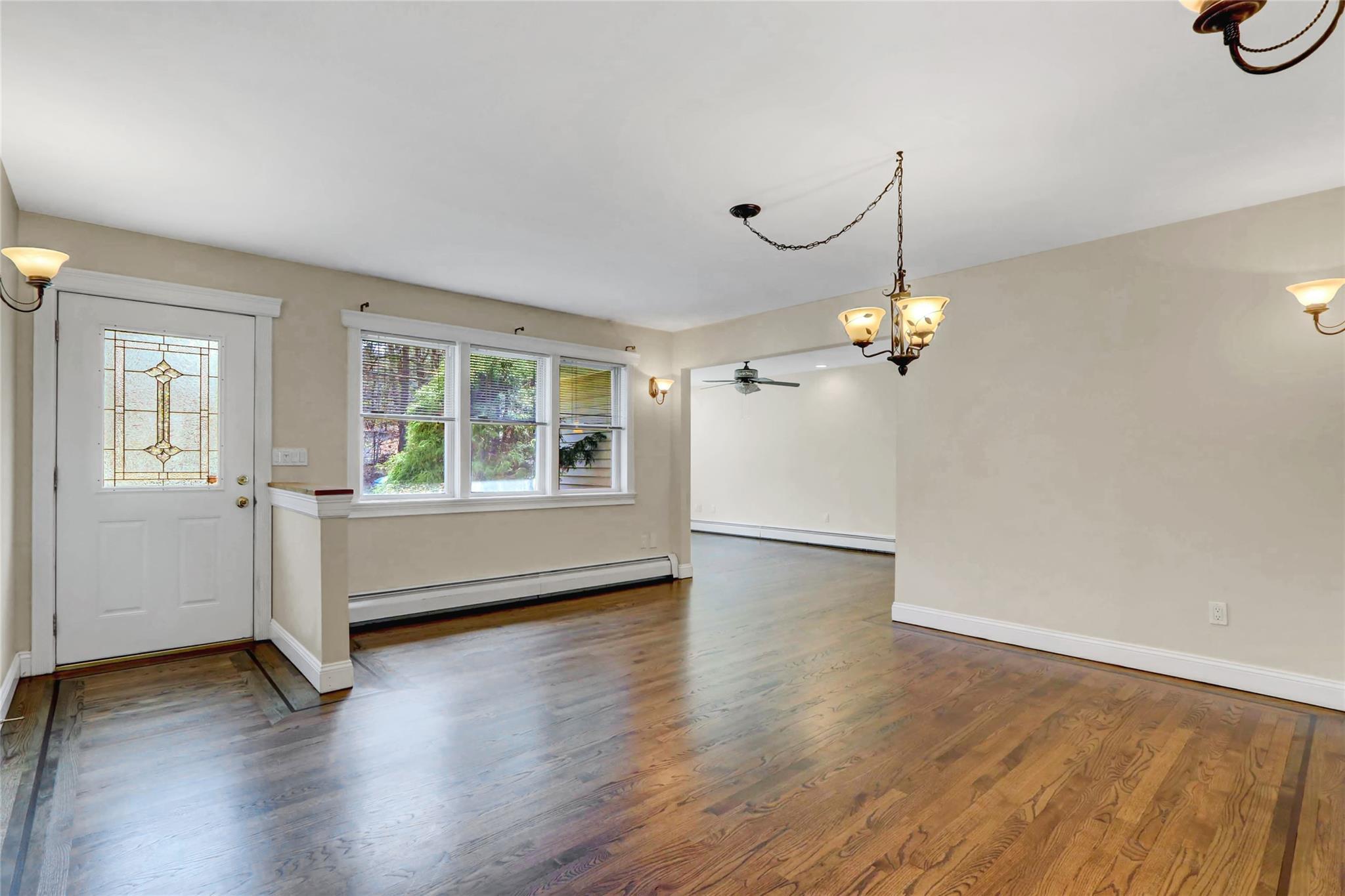 Single Family Fisk  Suffolk County, NY 11742, MLS-852015-4