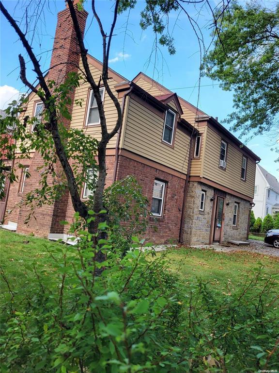 Single Family 32  Queens, NY 11354, MLS-852016-2