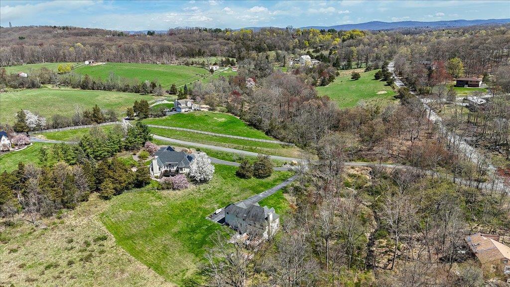 Single Family Saddle Hill  Orange County, NY 10918, MLS-852024-39