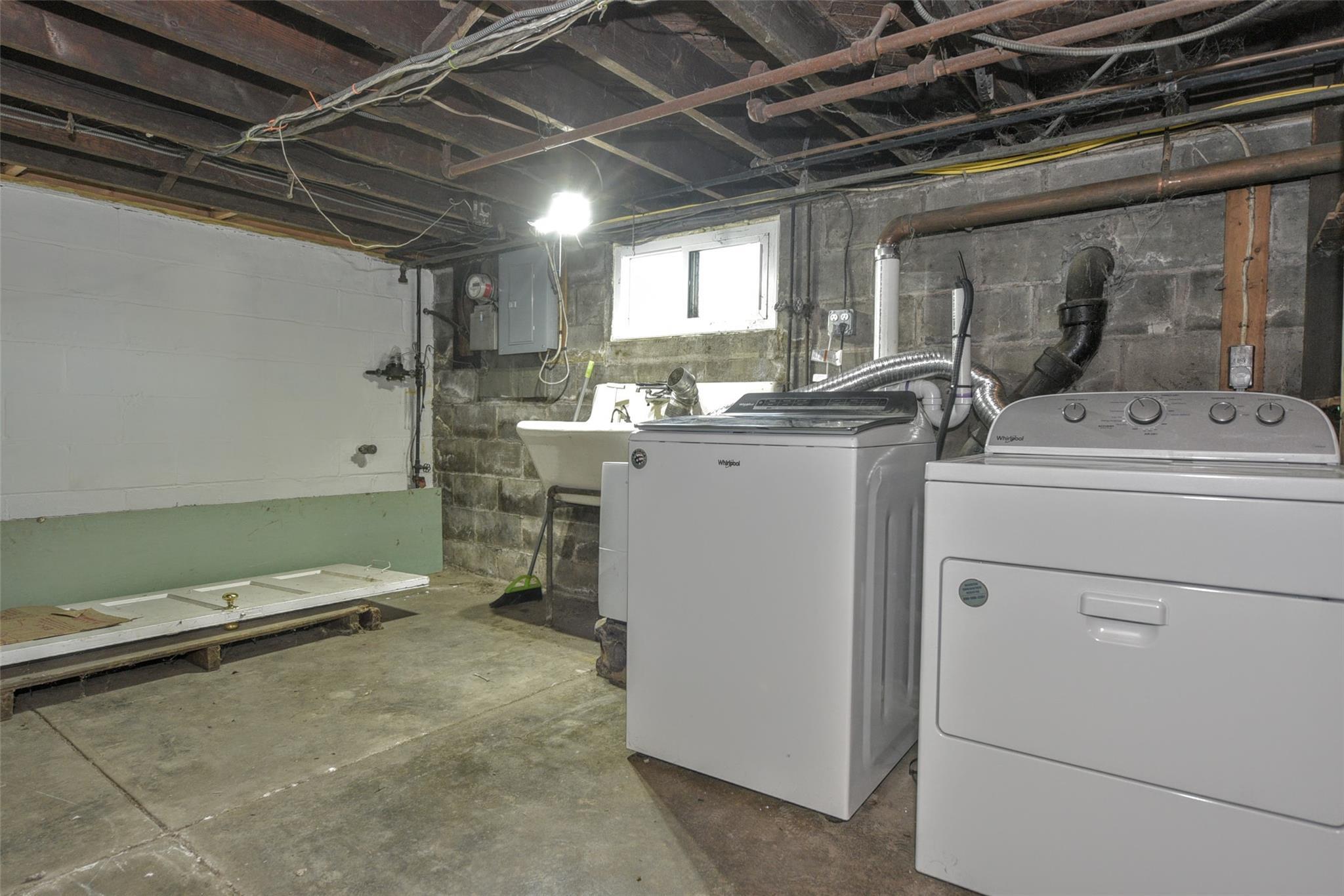 Single Family Roosevelt  Ulster County, NY 12401, MLS-852025-24