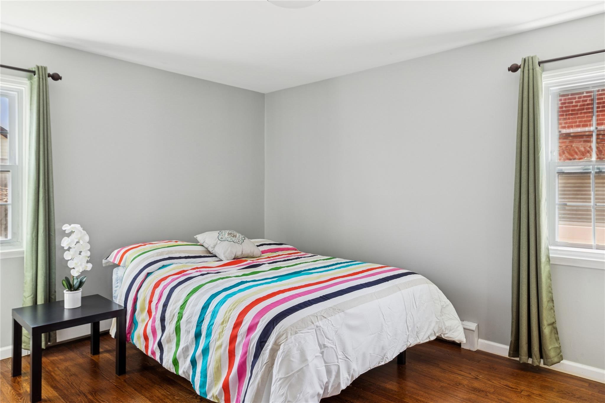 Single Family 10th  Nassau County, NY 11040, MLS-852042-18