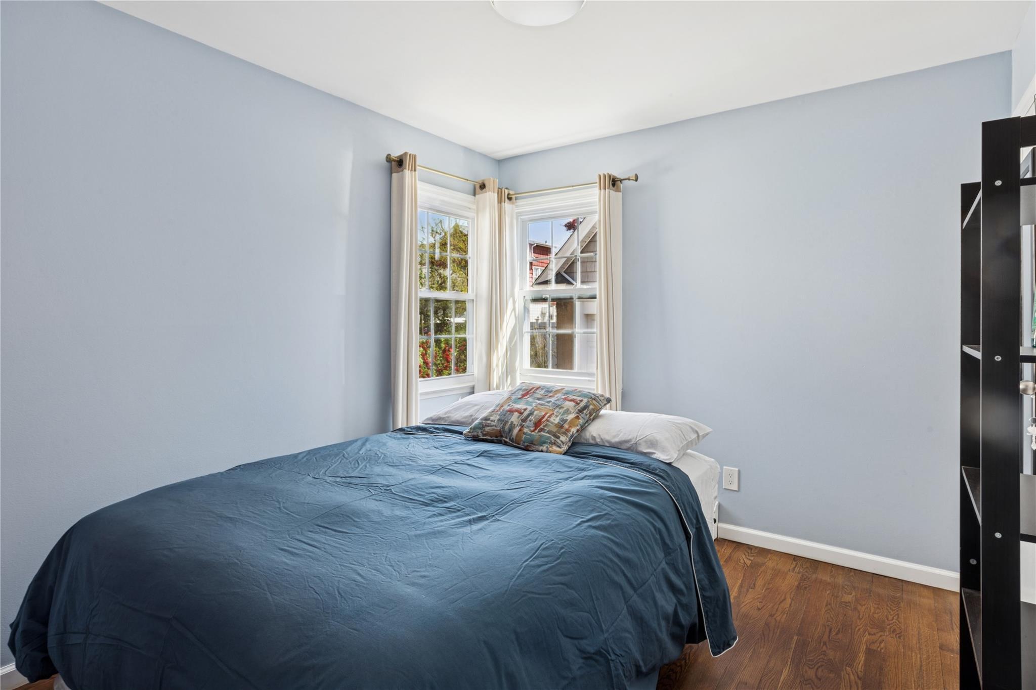 Single Family 10th  Nassau County, NY 11040, MLS-852042-22
