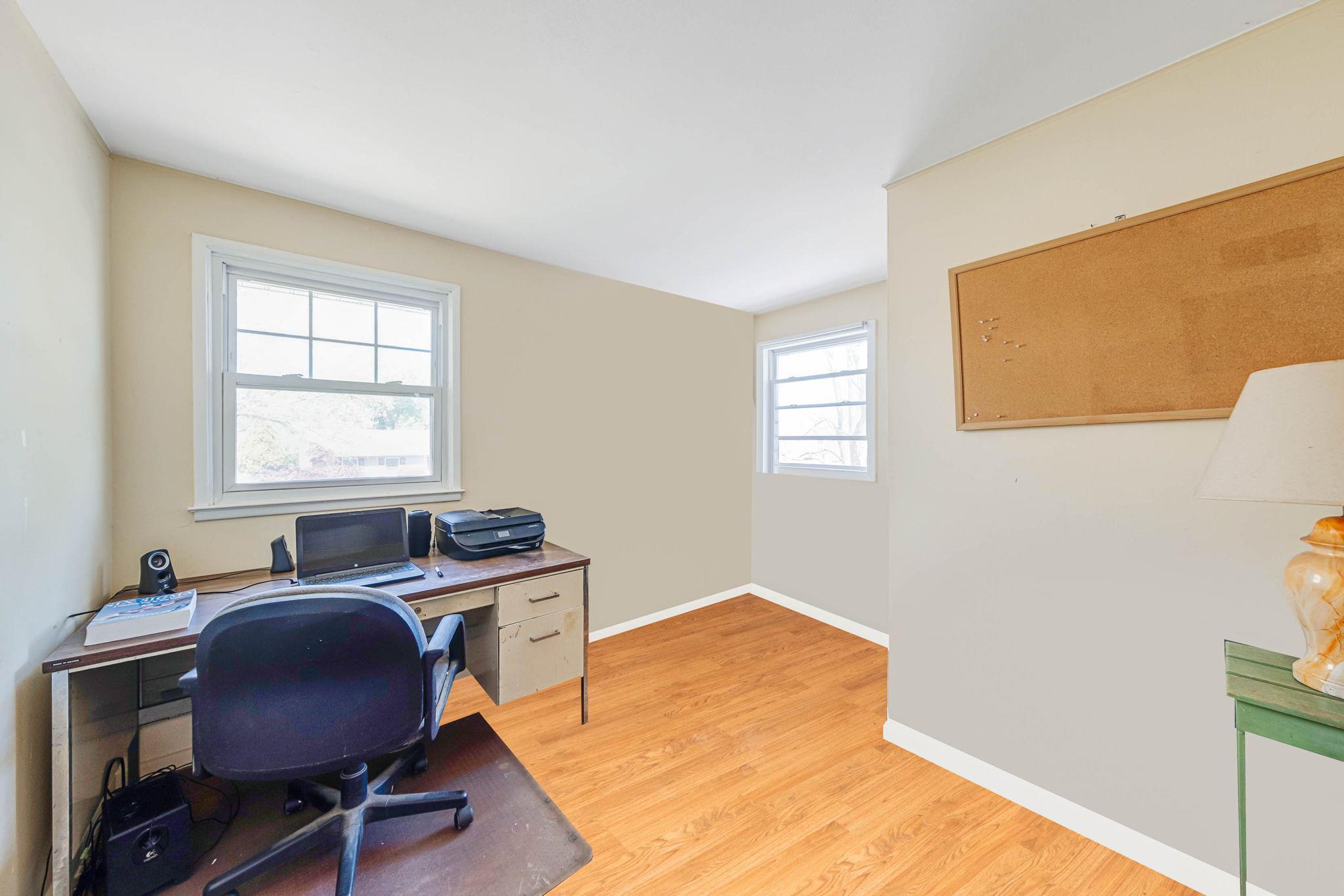 Single Family Hedge  Suffolk County, NY 11720, MLS-852055-19