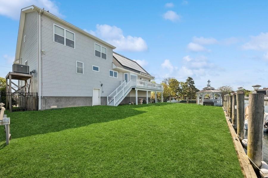 Single Family Delta  Nassau County, NY 11758, MLS-852061-33