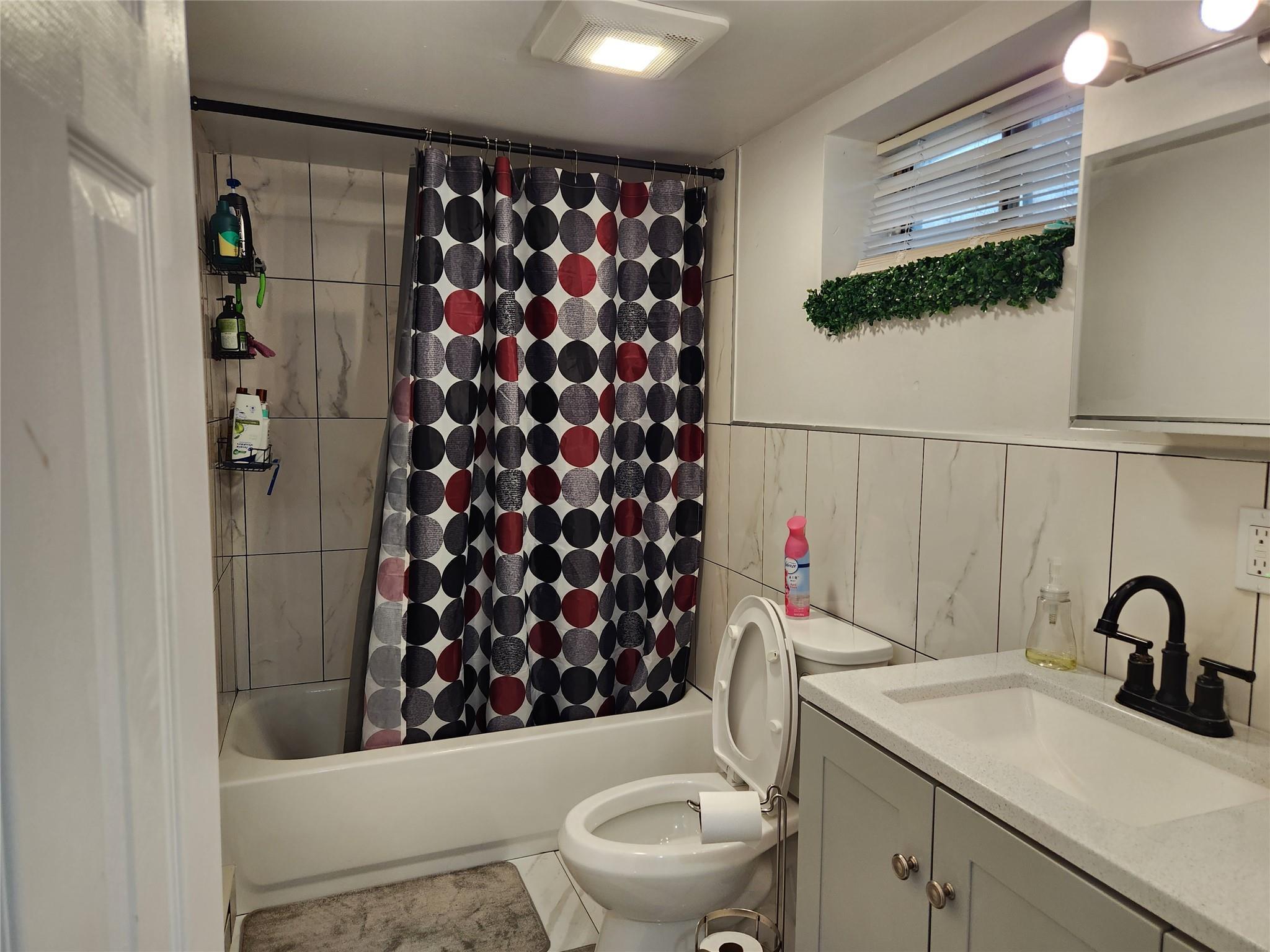 Single Family Oregon  Suffolk County, NY 11763, MLS-852064-24