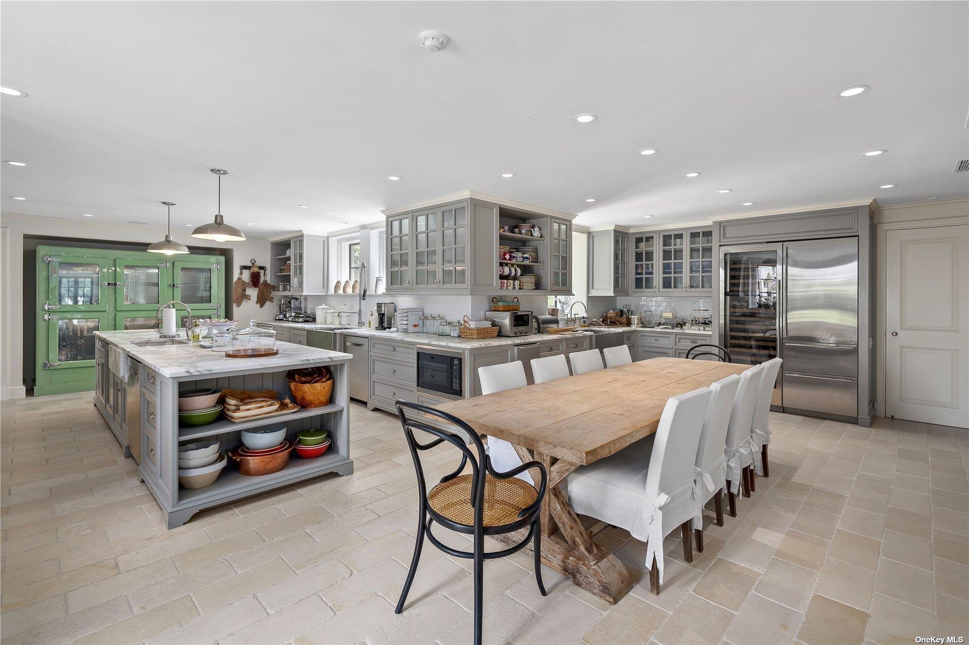 Single Family Duck Pond Nassau County, NY 11560, MLS-852070-13