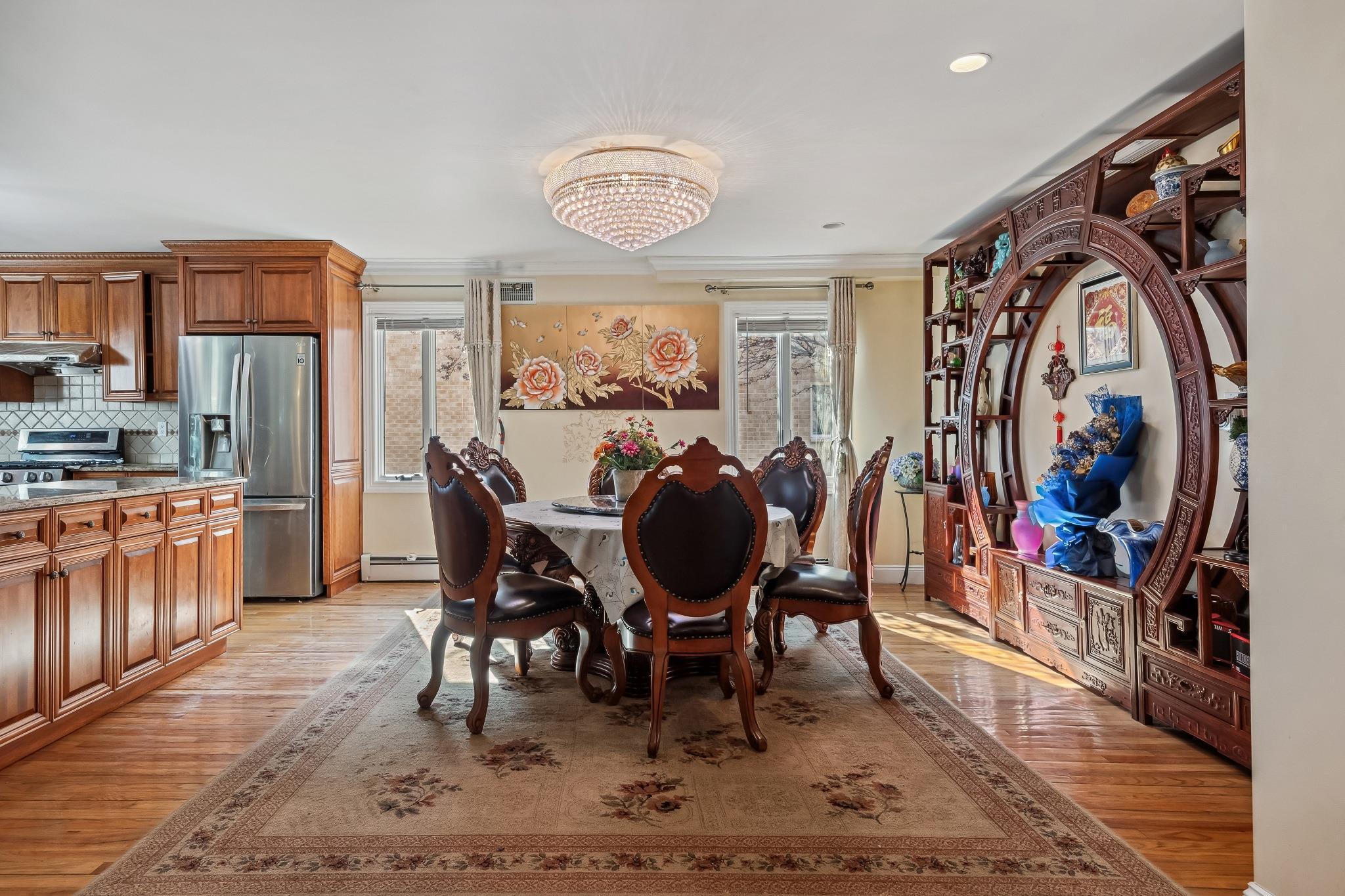 Single Family Riverside  Queens, NY 11357, MLS-852085-10