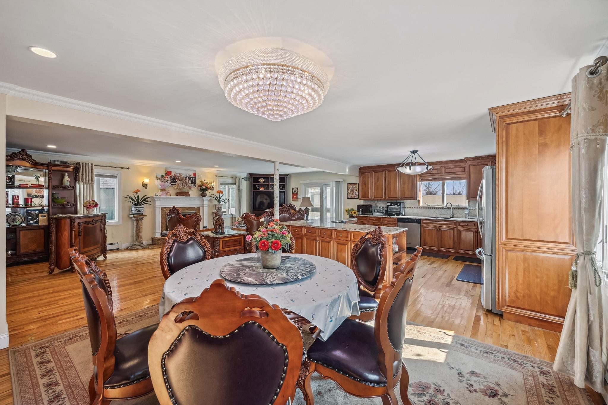 Single Family Riverside  Queens, NY 11357, MLS-852085-11