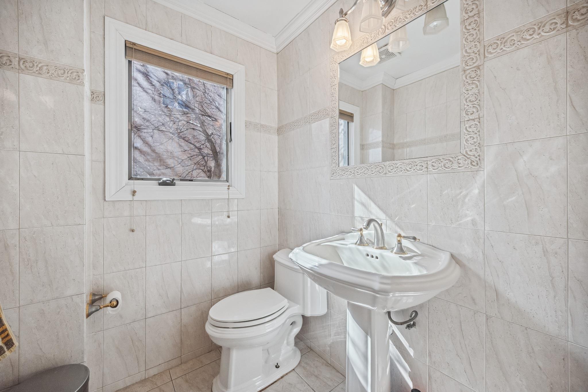 Single Family Riverside  Queens, NY 11357, MLS-852085-5