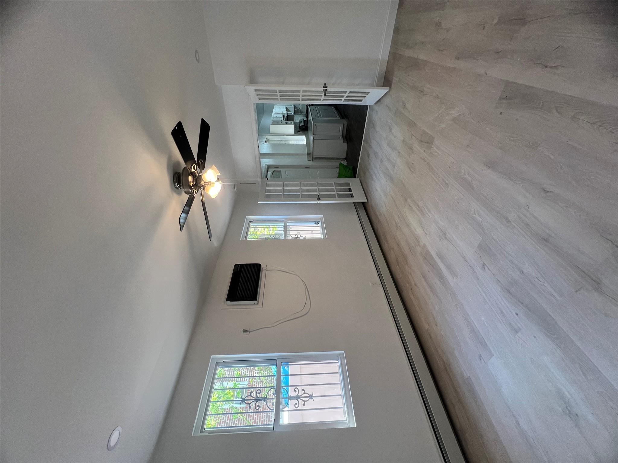 Single Family Colden  Bronx, NY 10462, MLS-852091-7