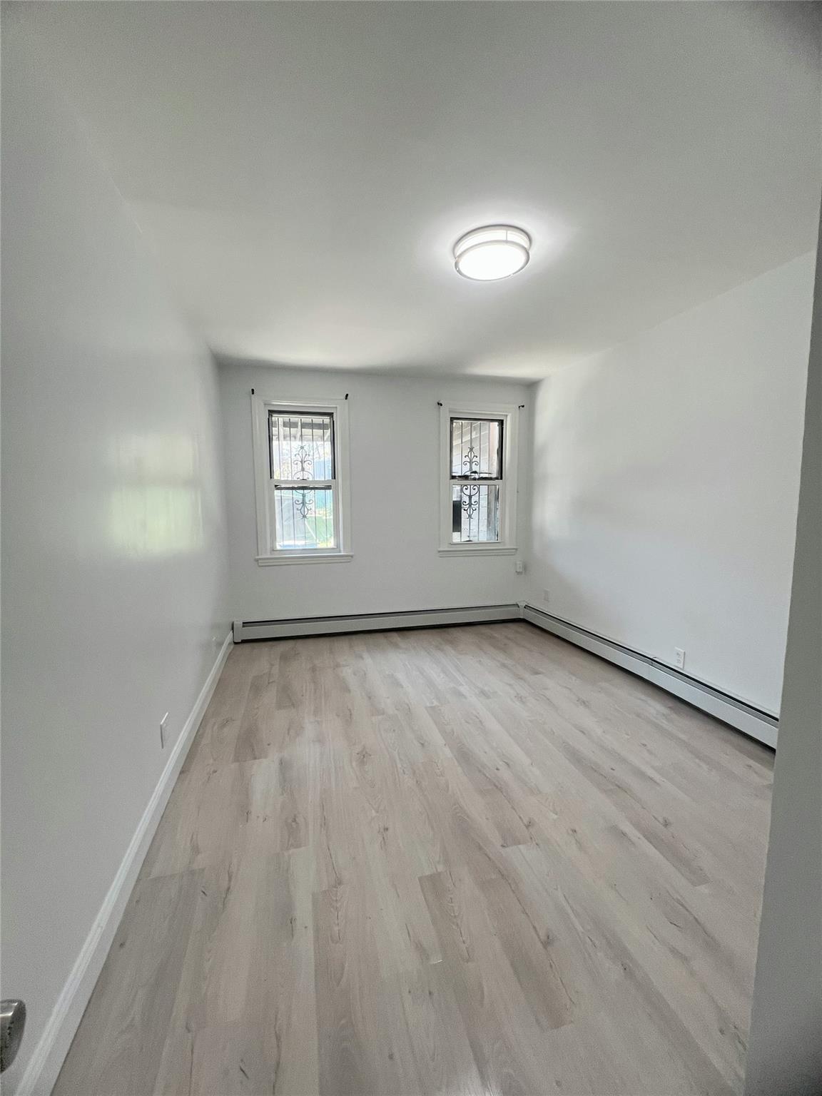 Single Family Colden  Bronx, NY 10462, MLS-852091-8