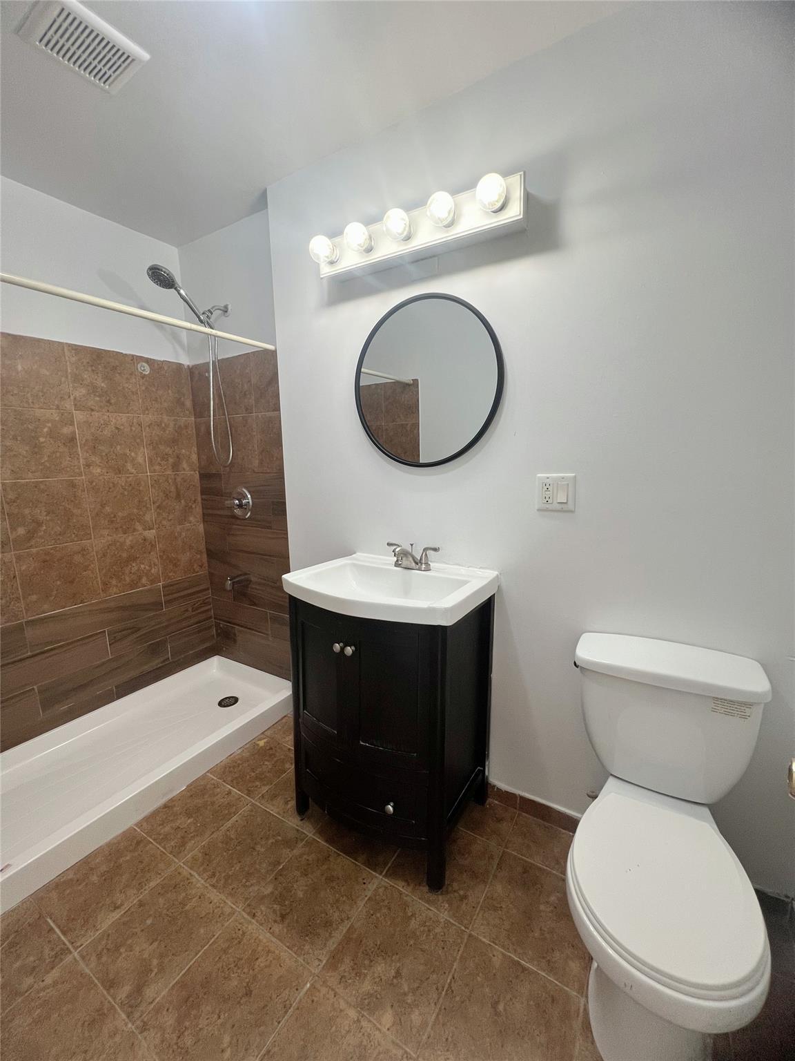 Single Family Colden  Bronx, NY 10462, MLS-852091-9