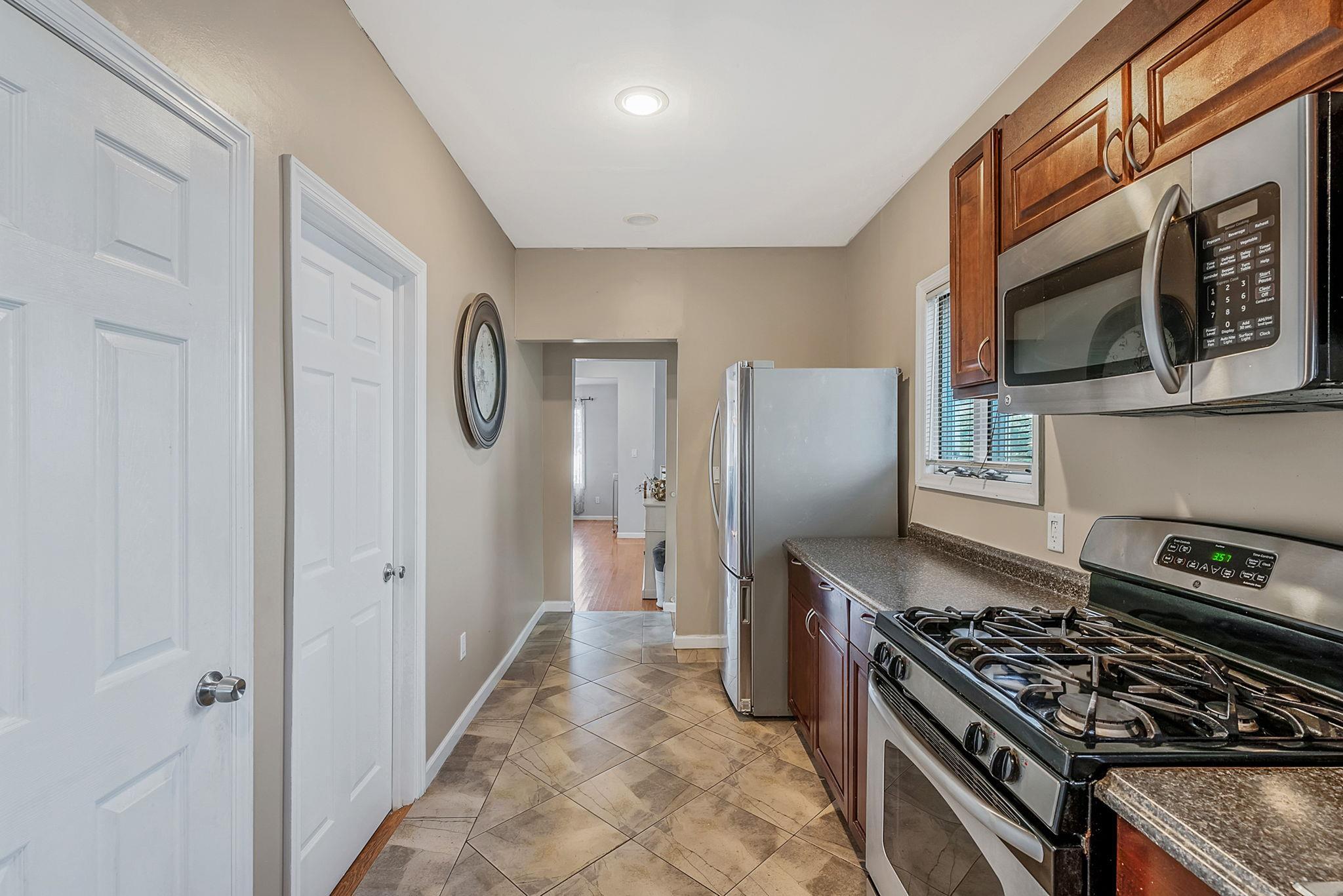 Single Family Pine  Nassau County, NY 11561, MLS-852098-18