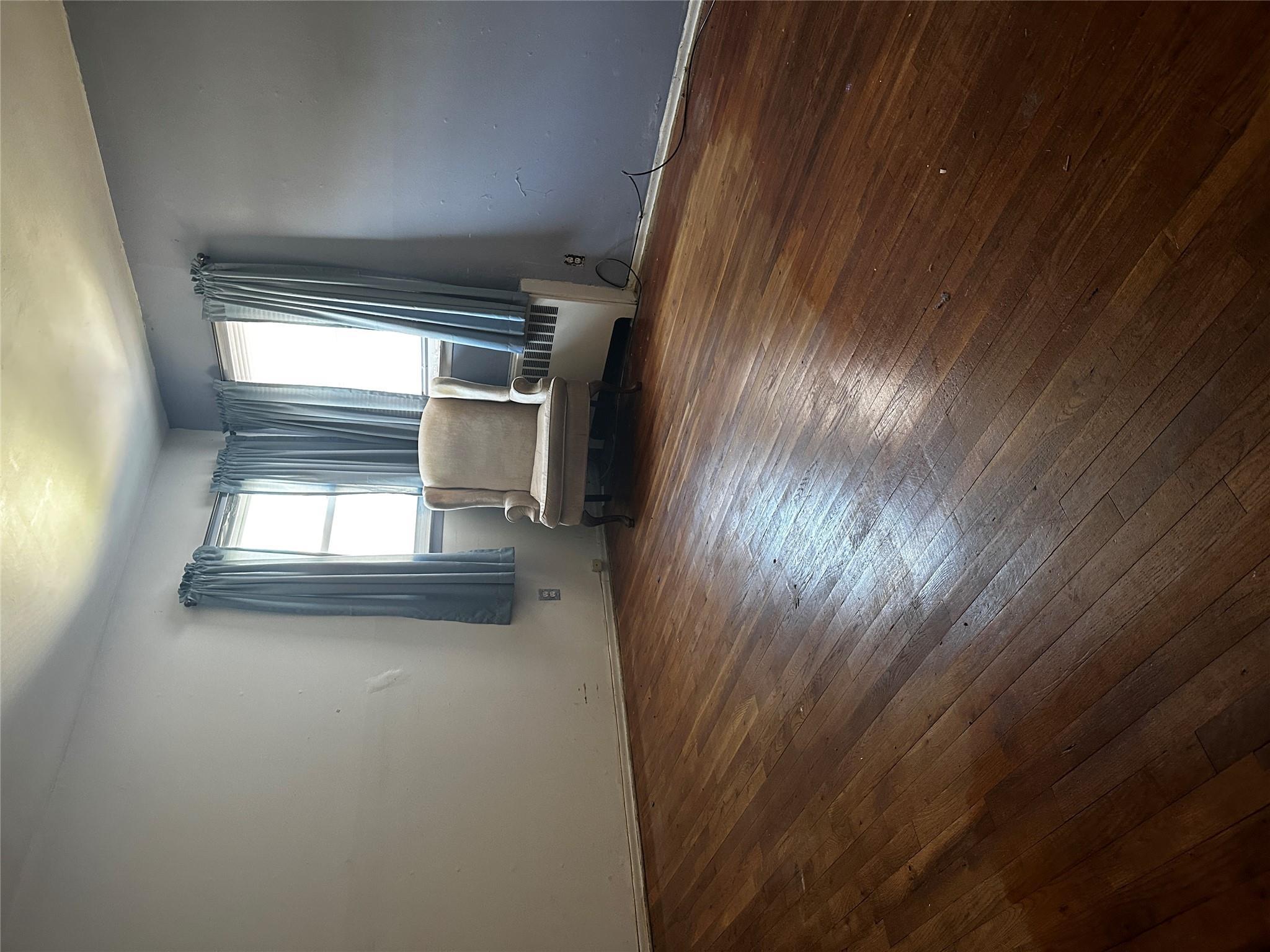 Single Family 147th  Queens, NY 11422, MLS-852101-10