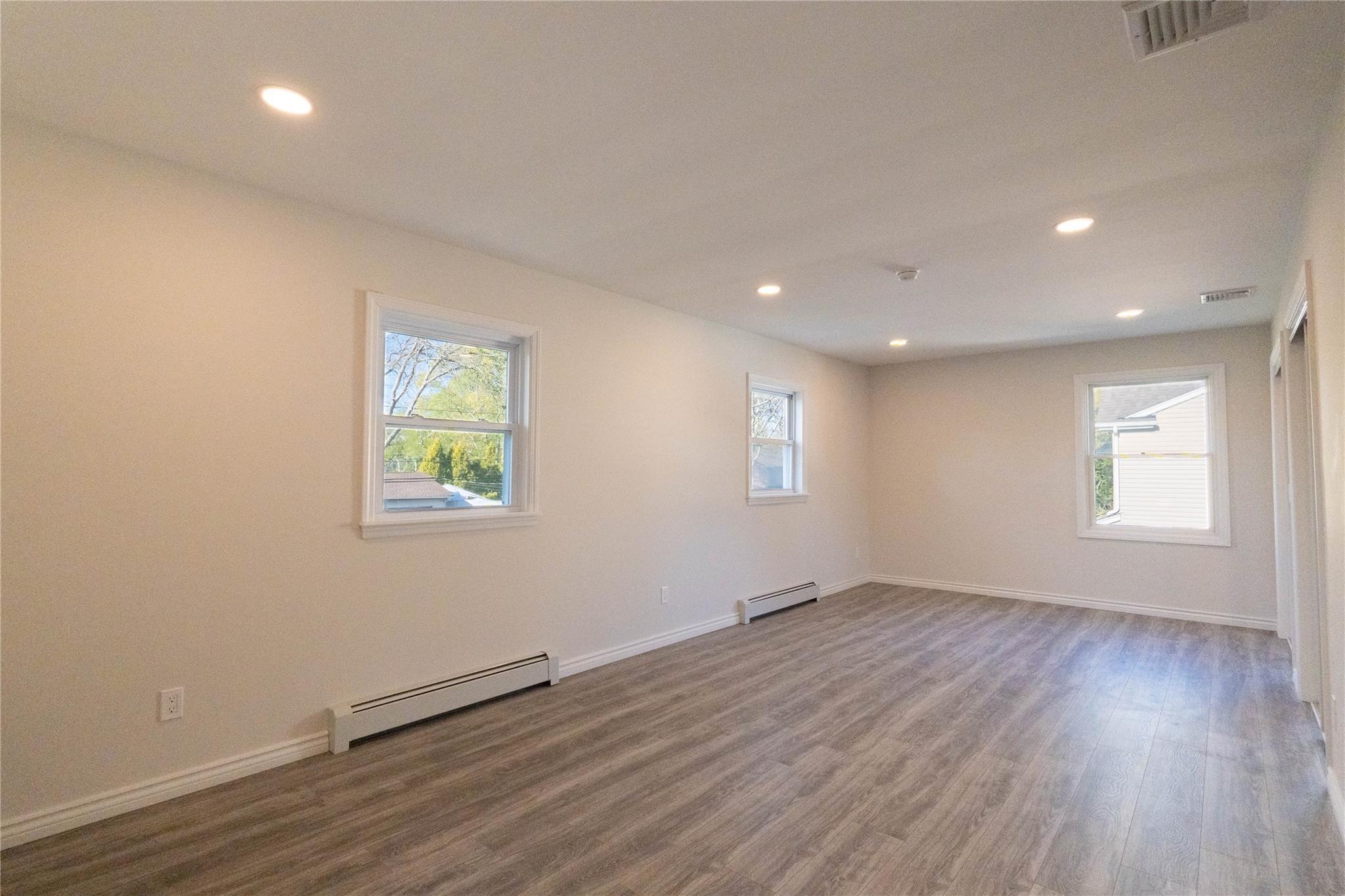 Single Family Amsterdam  Suffolk County, NY 11743, MLS-852155-14