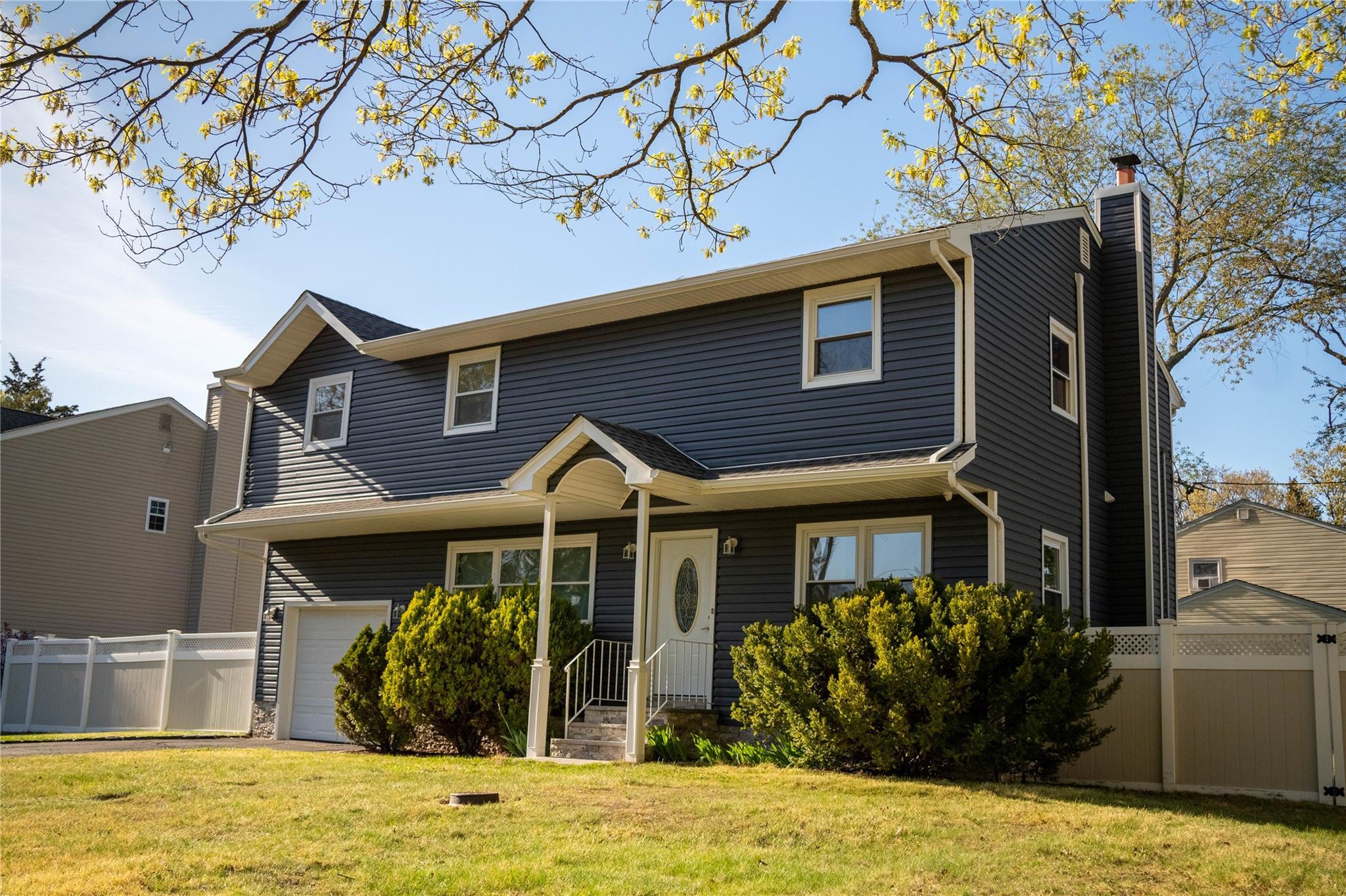 Single Family Amsterdam  Suffolk County, NY 11743, MLS-852155-26