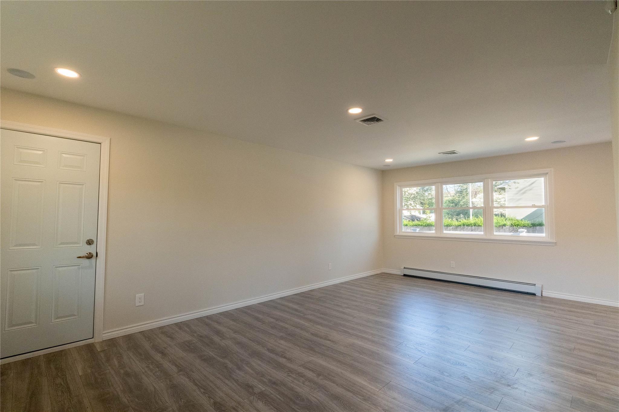 Single Family Amsterdam  Suffolk County, NY 11743, MLS-852155-6