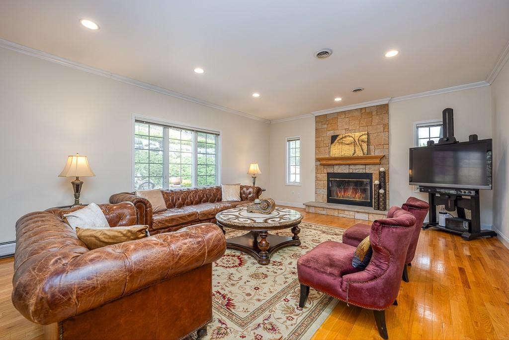 Single Family Fillmore  Rockland County, NY 10980, MLS-852159-16