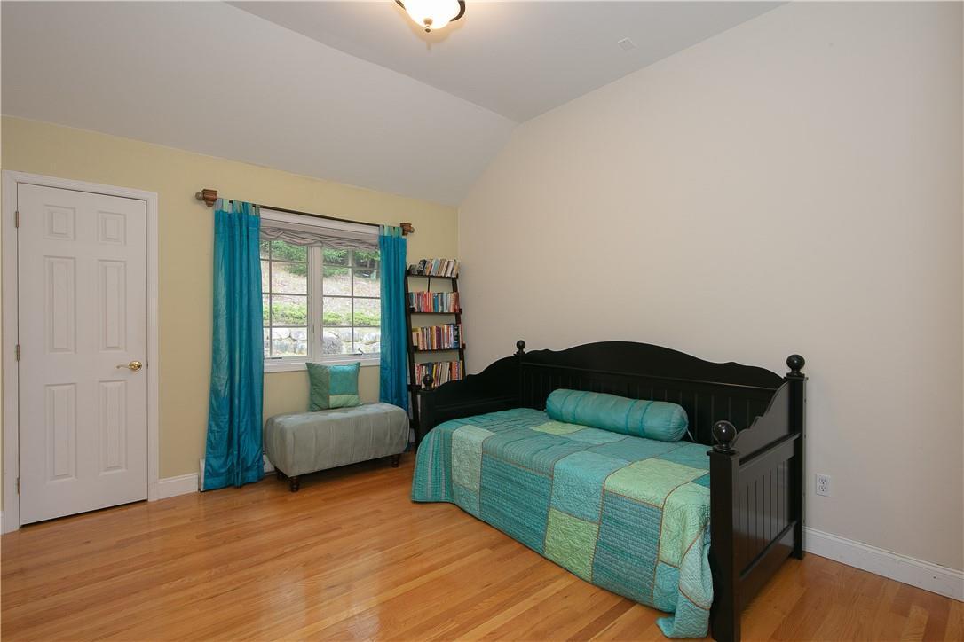 Single Family Fillmore  Rockland County, NY 10980, MLS-852159-25