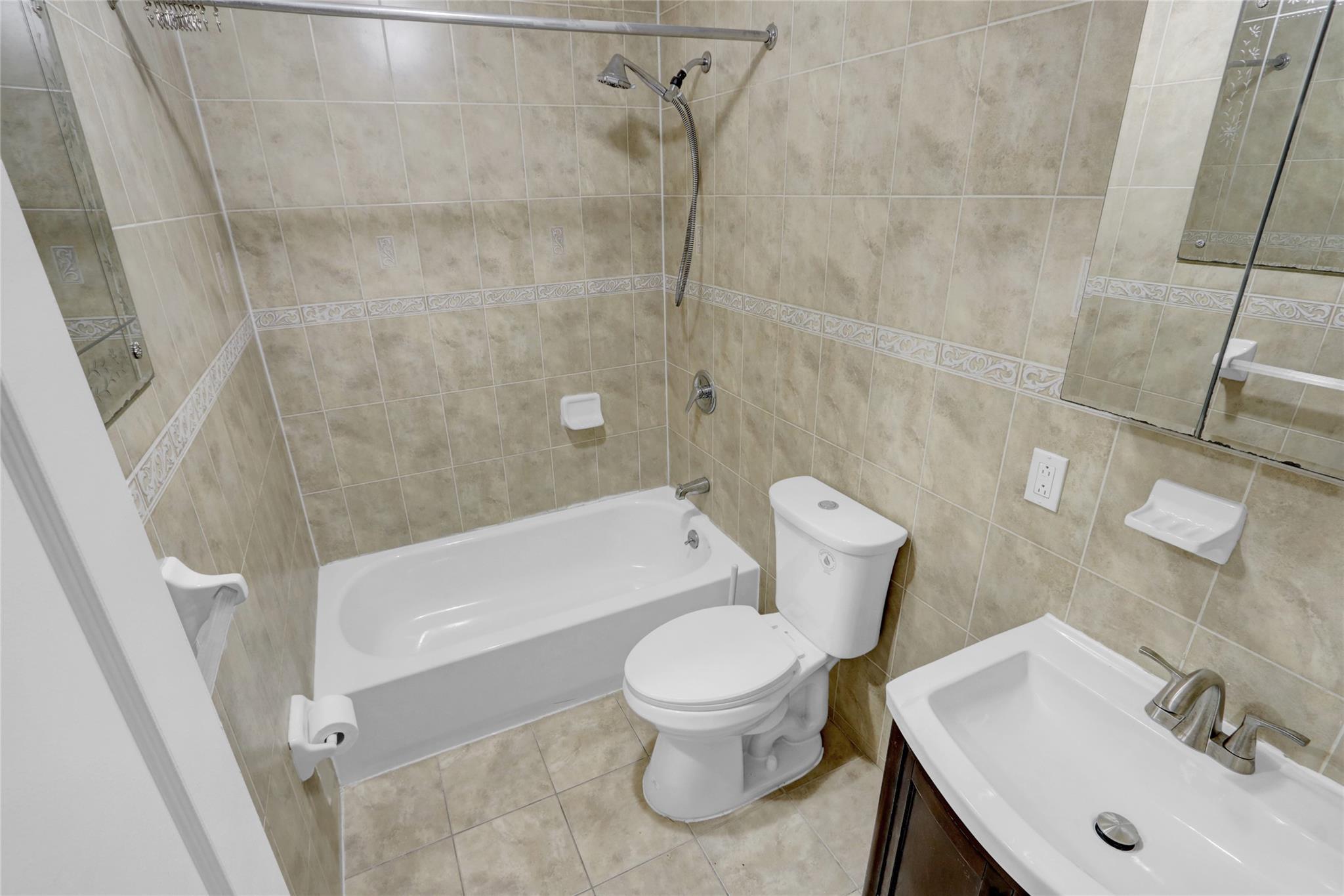 Apartment Snediker  Brooklyn, NY 11207, MLS-852160-15