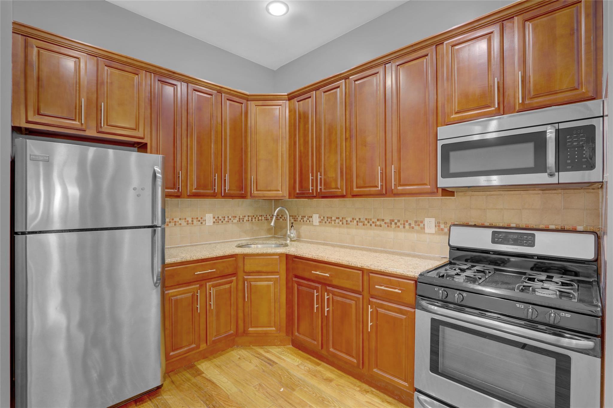 Apartment Snediker  Brooklyn, NY 11207, MLS-852160-3