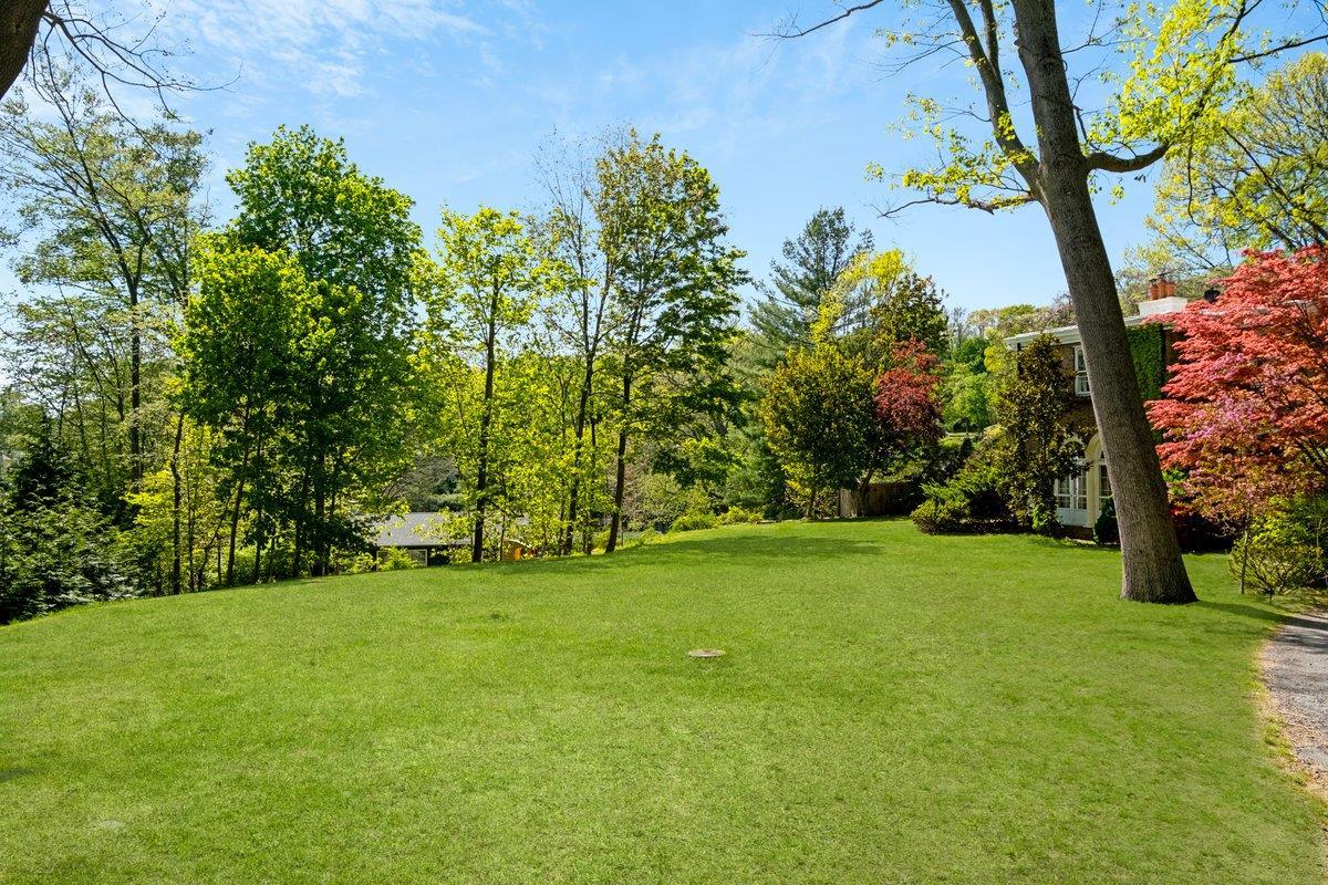 Single Family Beechmont  Westchester County, NY 10804, MLS-852161-23