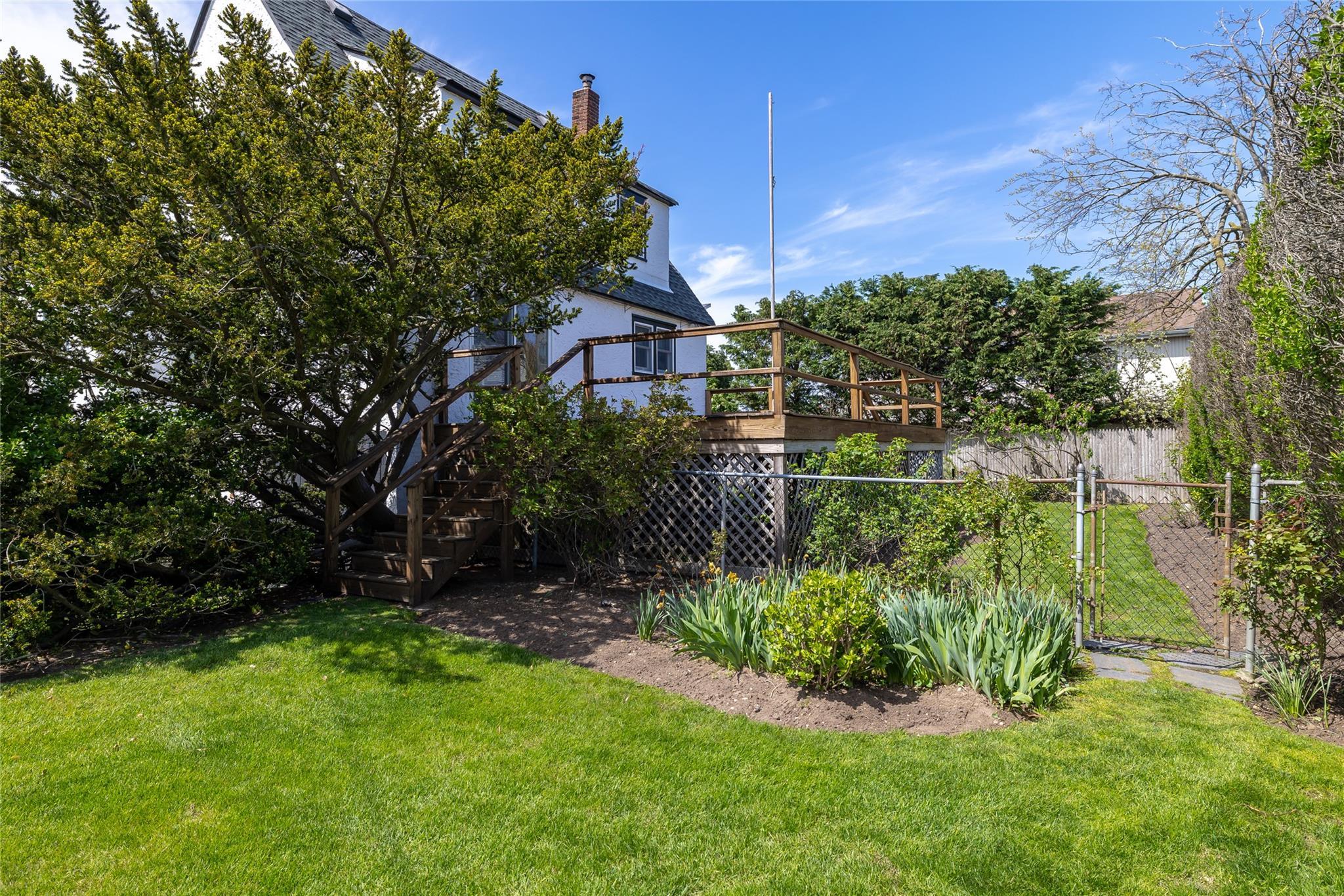 Single Family Sunset  Nassau County, NY 11558, MLS-852164-4
