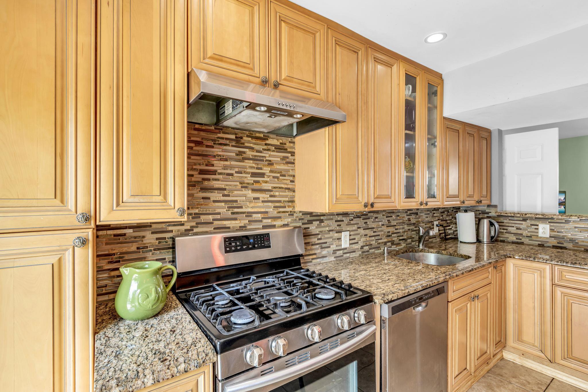 Single Family Edgewood  Rockland County, NY 10962, MLS-852179-14