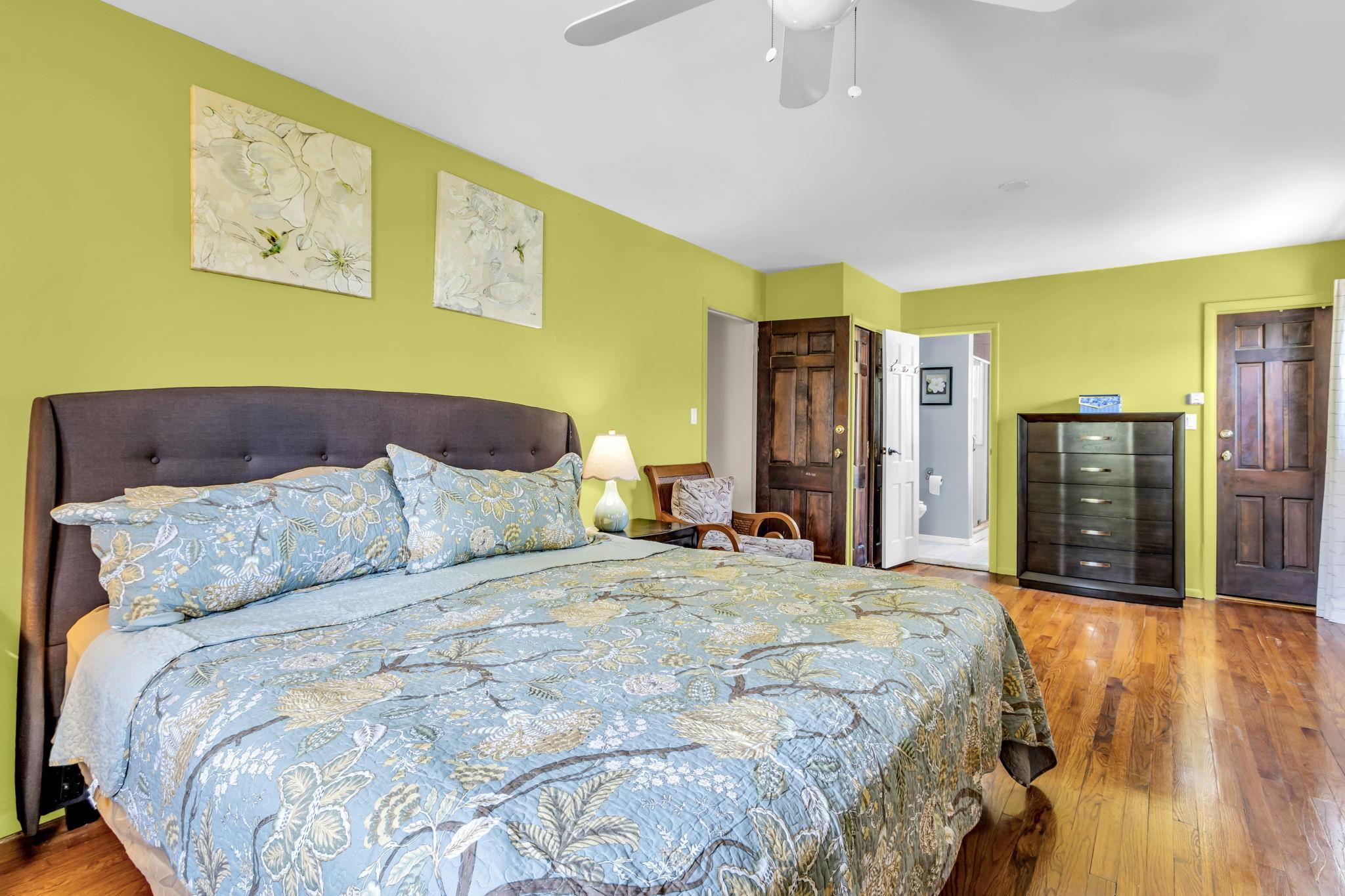 Single Family Edgewood  Rockland County, NY 10962, MLS-852179-24