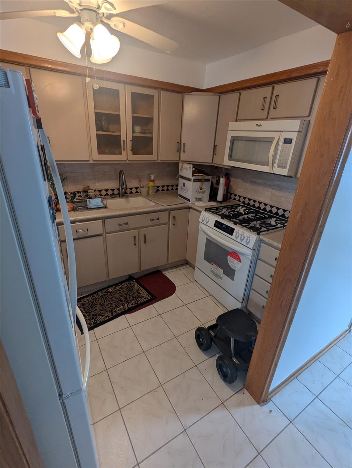 Apartment Polar  Brooklyn, NY 11224, MLS-852202-3