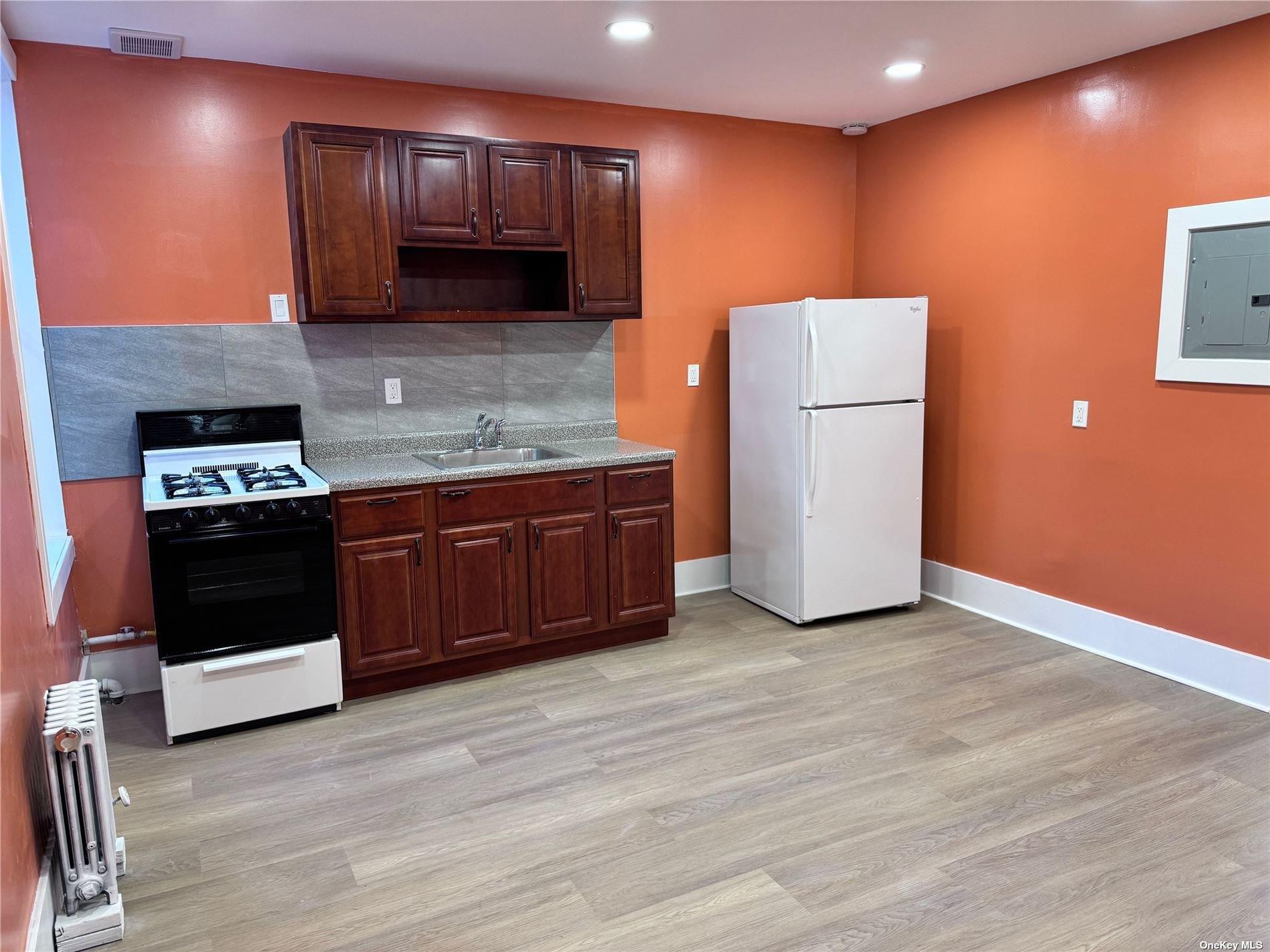 Apartment Jamaica  Queens, NY 11423, MLS-852219-5