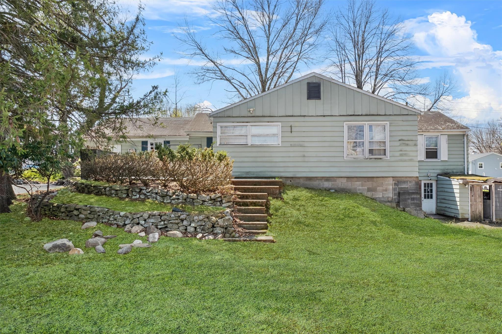 Single Family Roosevelt  Orange County, NY 10940, MLS-852225-27