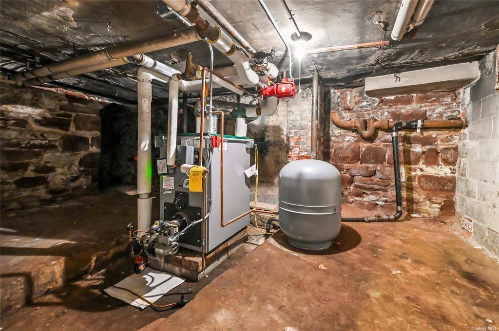 Single Family Hicks  Brooklyn, NY 11201, MLS-852231-7
