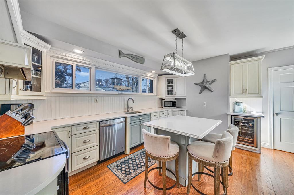 Single Family Maiden  Suffolk County, NY 11772, MLS-852252-21