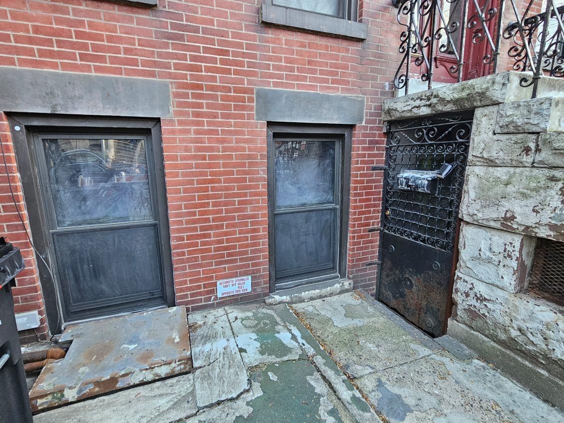 Single Family 45  Queens, NY 11101, MLS-852268-14