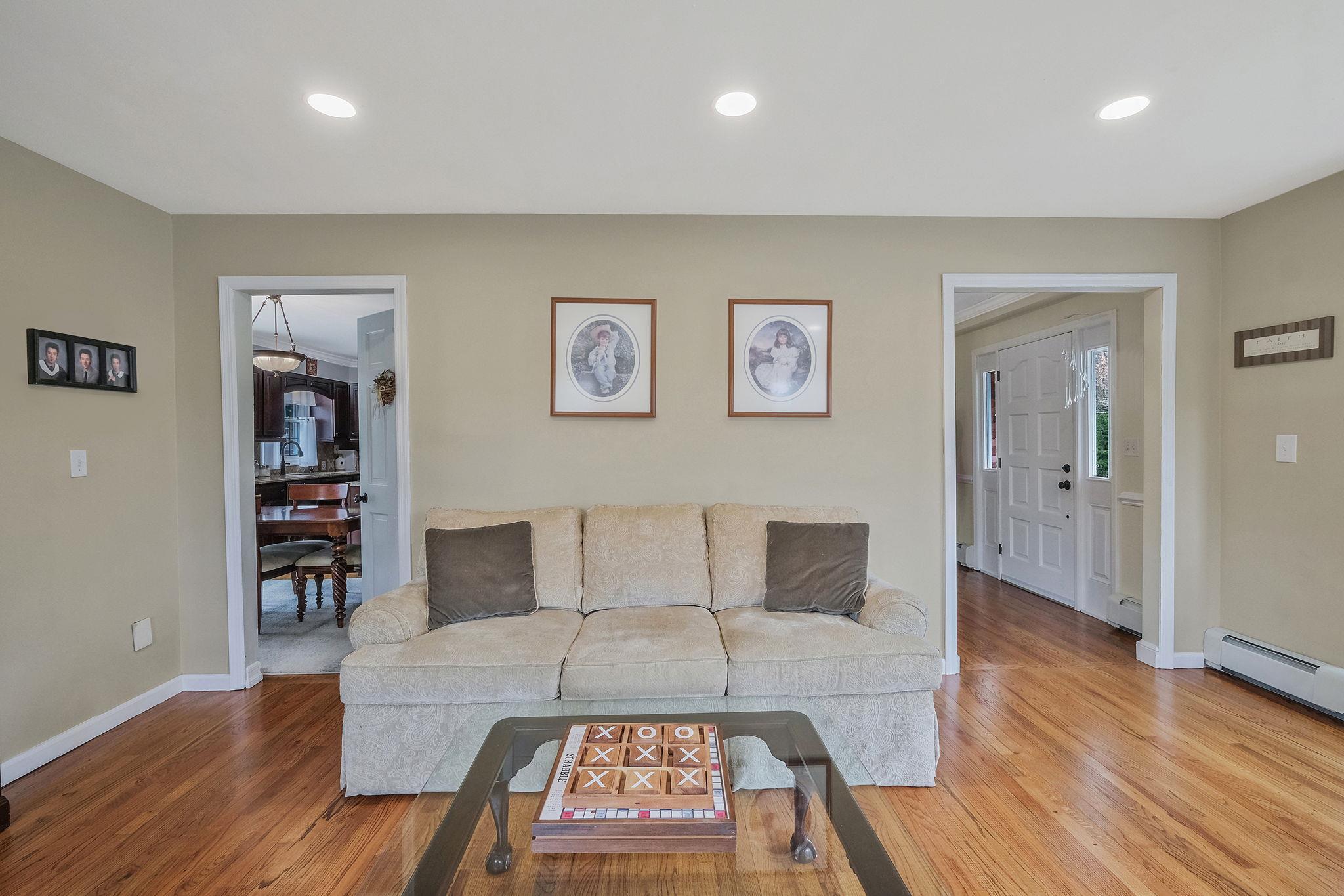 Single Family Judith  Suffolk County, NY 11778, MLS-852275-12