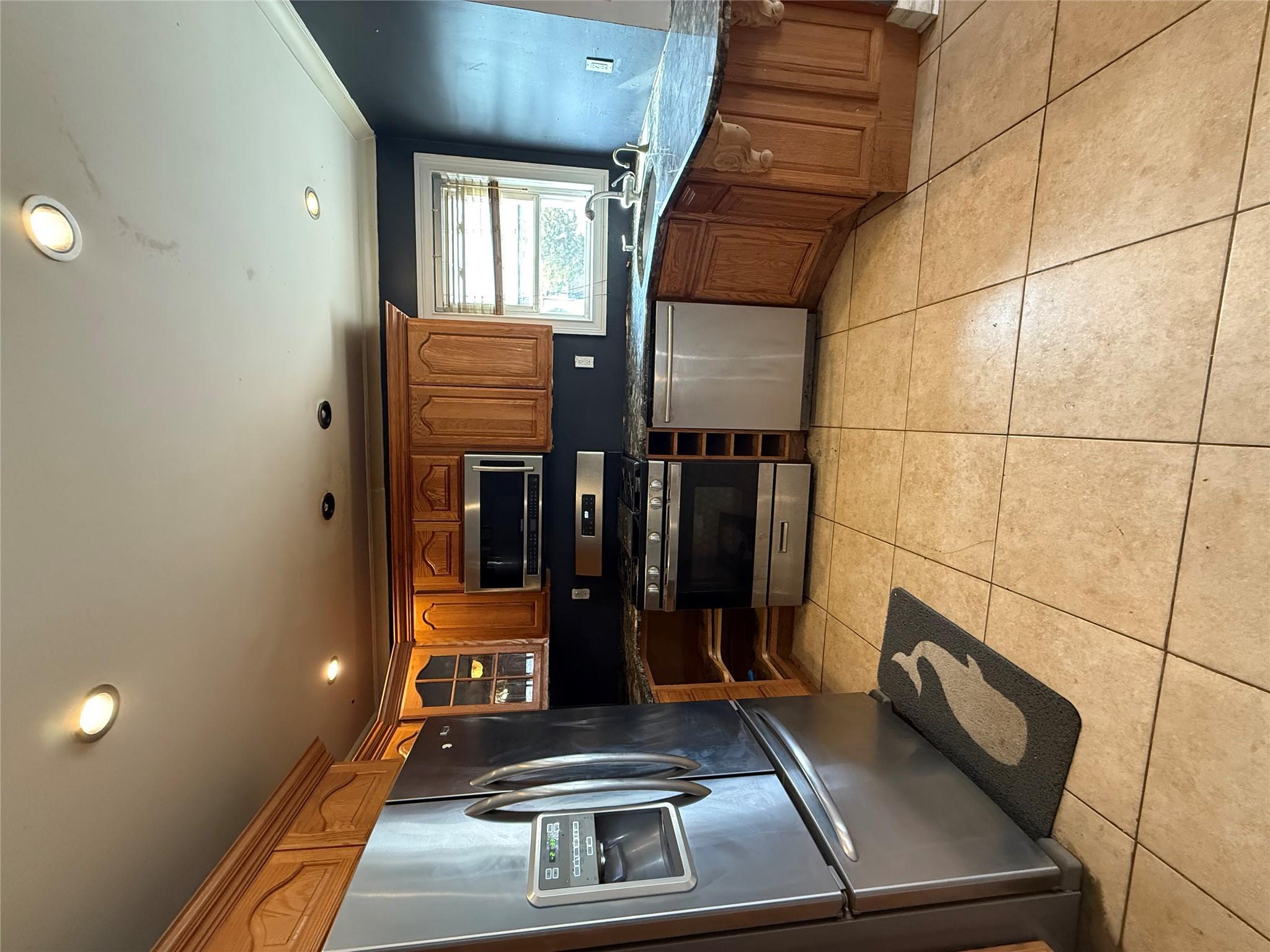 Single Family 167 Street  Queens, NY 11413, MLS-852289-13