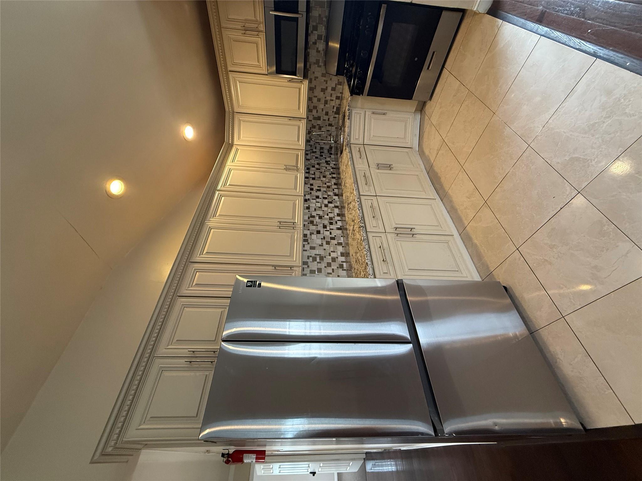 Single Family 167 Street  Queens, NY 11413, MLS-852289-4