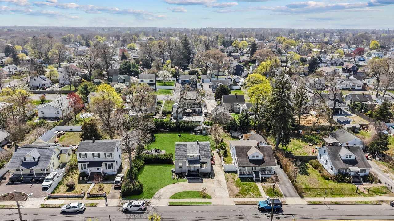 Single Family Bittermint  Suffolk County, NY 11751, MLS-852290-12