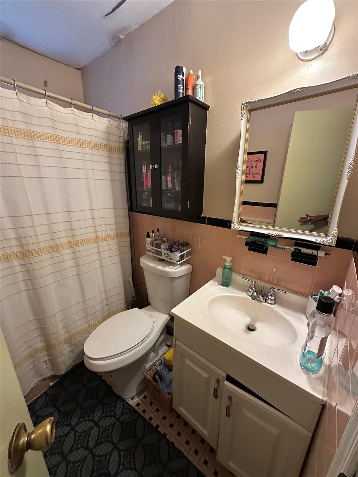 Single Family 184  Queens, NY 11412, MLS-852295-12